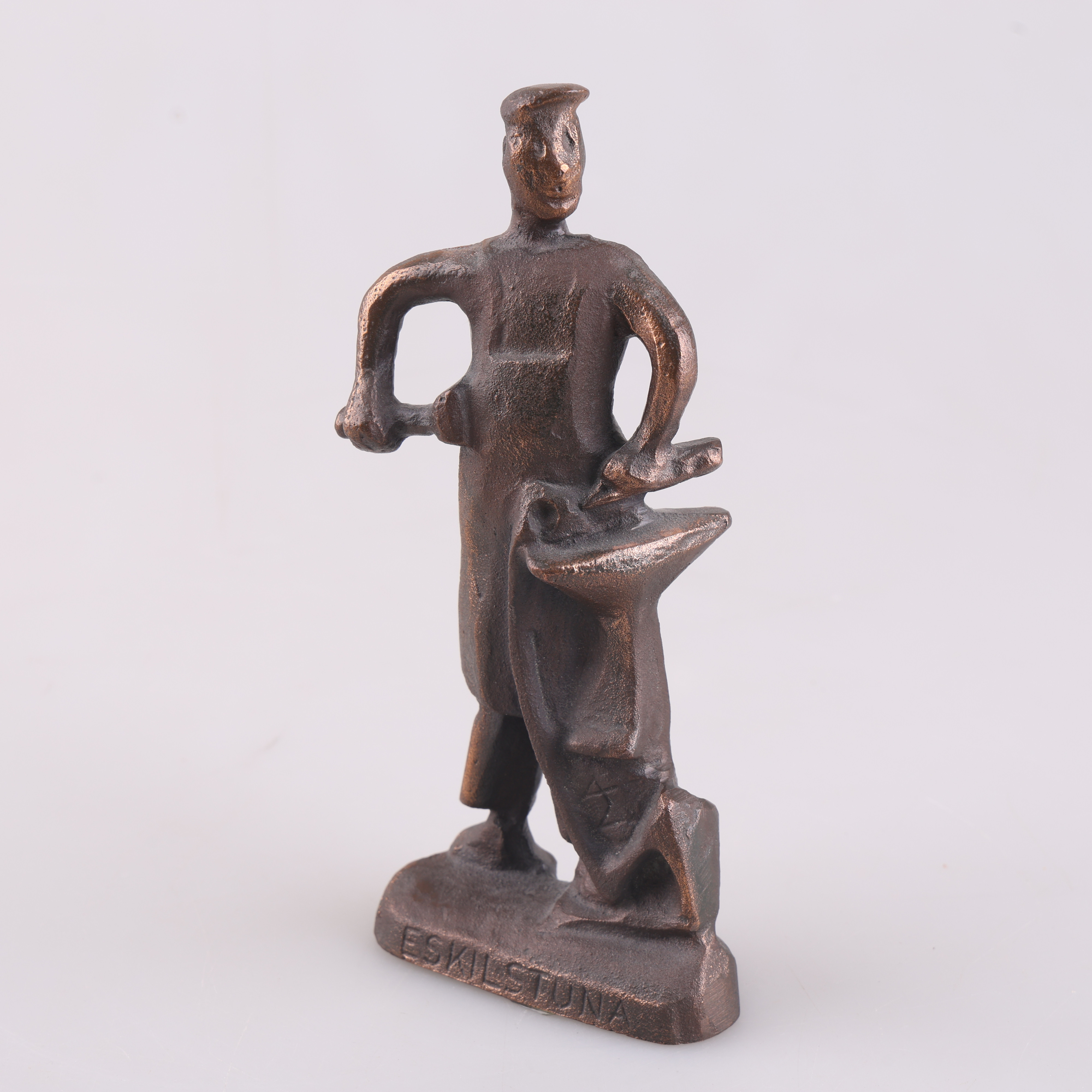 ALLAN EBELING. Skulptur, brons, Smed, monogramsignerad AE, Eskilstuna.