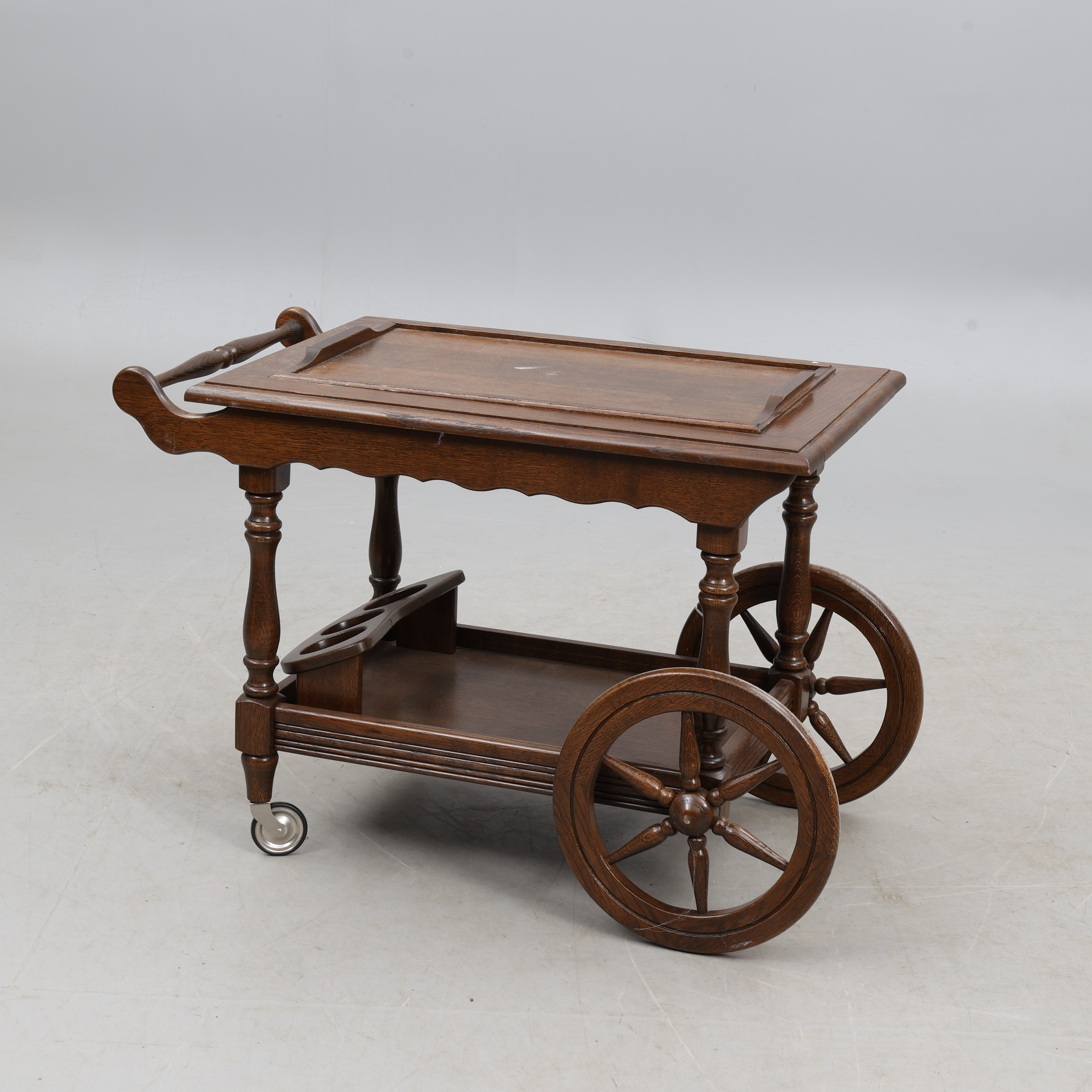 BAR/SERVERINGSVAGN, trä, 1900-talets andra hälft.