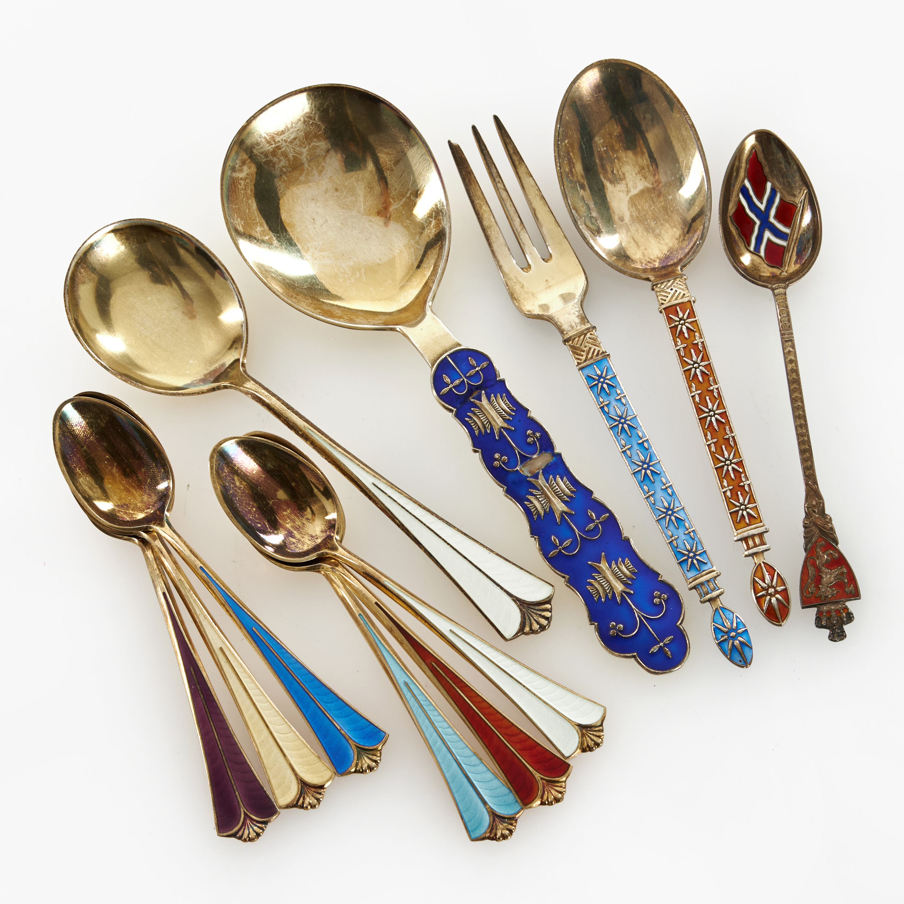 NORSKT SILVER med emalj, 11 delar, David Andersen - J. Tostrup mm.