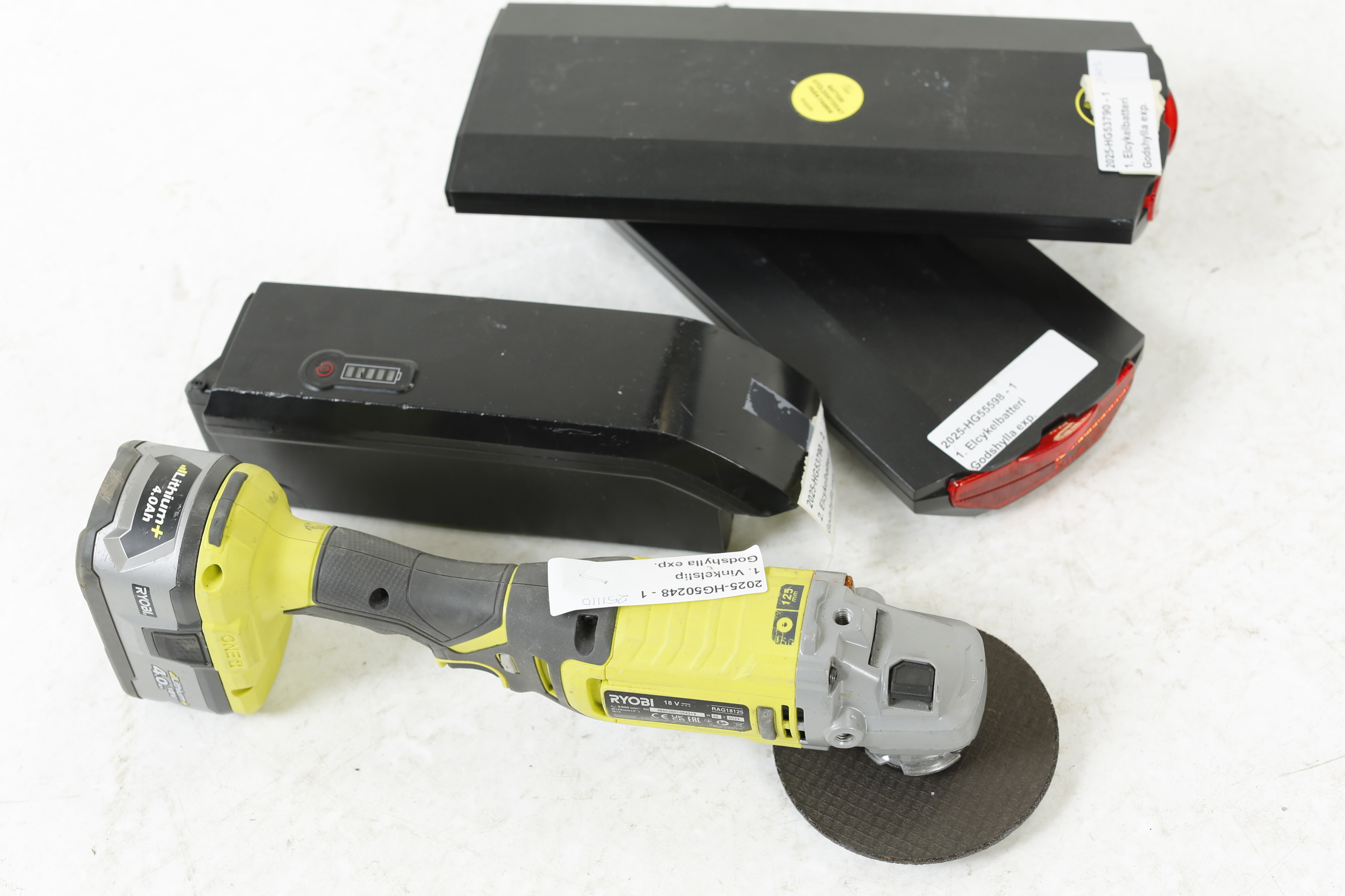 PARTI DIVERSE, polismyndighetens beslag och hittegods, b.la ryobi rondell, 2025-HG50248-1.