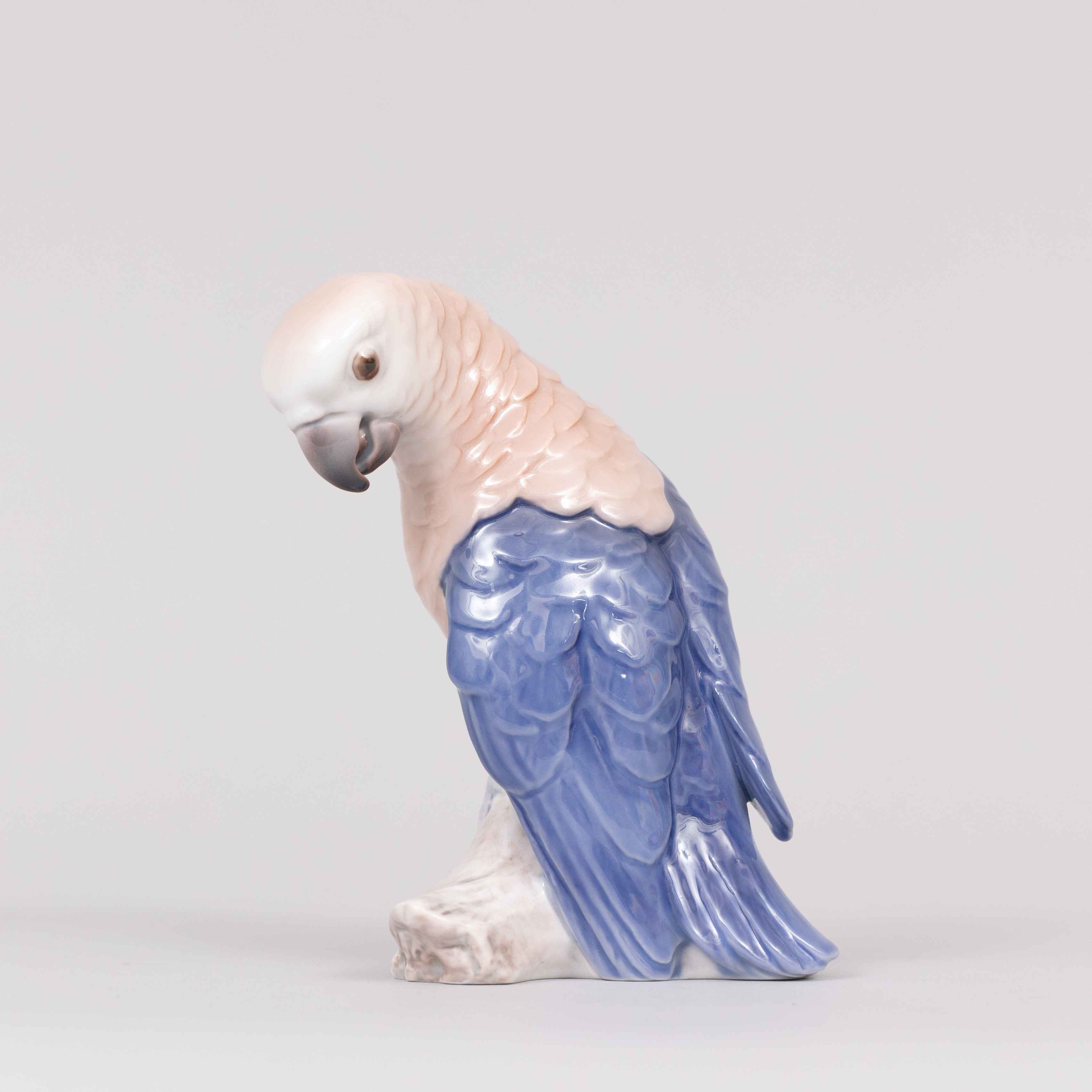 FIGURIN, papegoja, porslin, Bing & Grøndahl, Danmark, 1900-tal.
