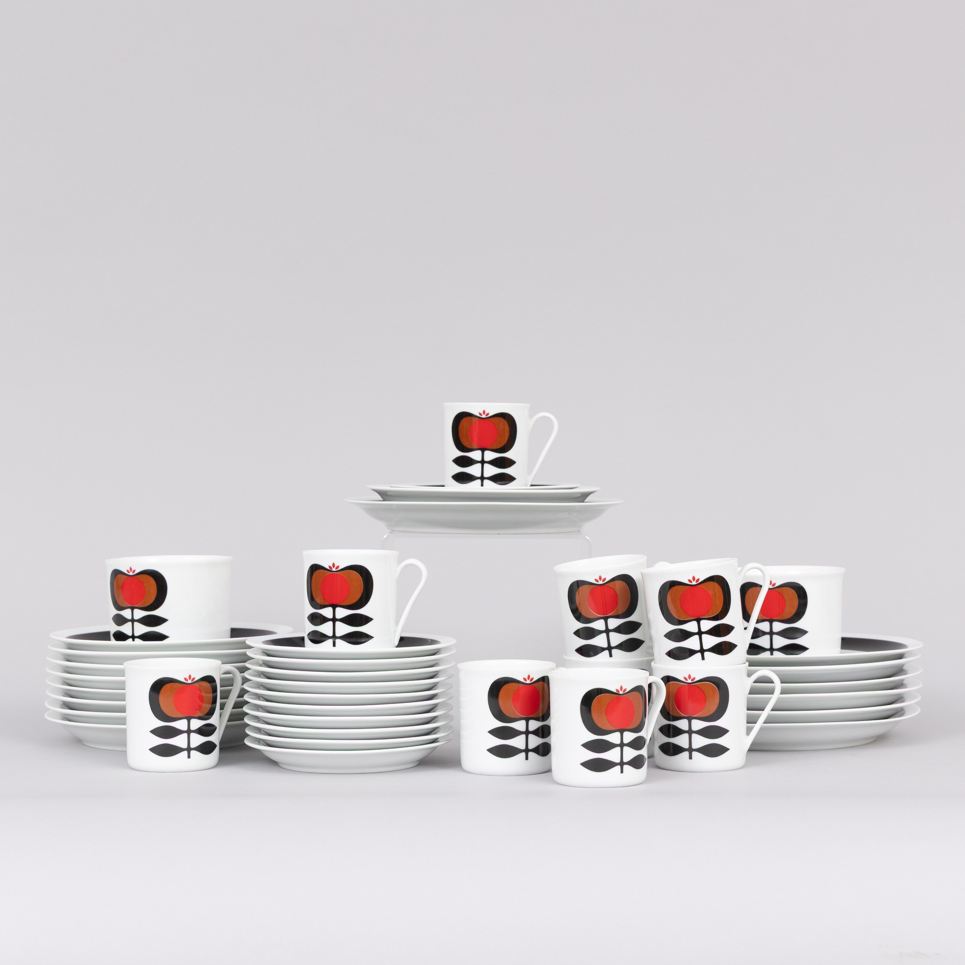 KAFFESERVISDELAR, 38 st, porslin, Krömer-Zolnir, Spal, Portugal.