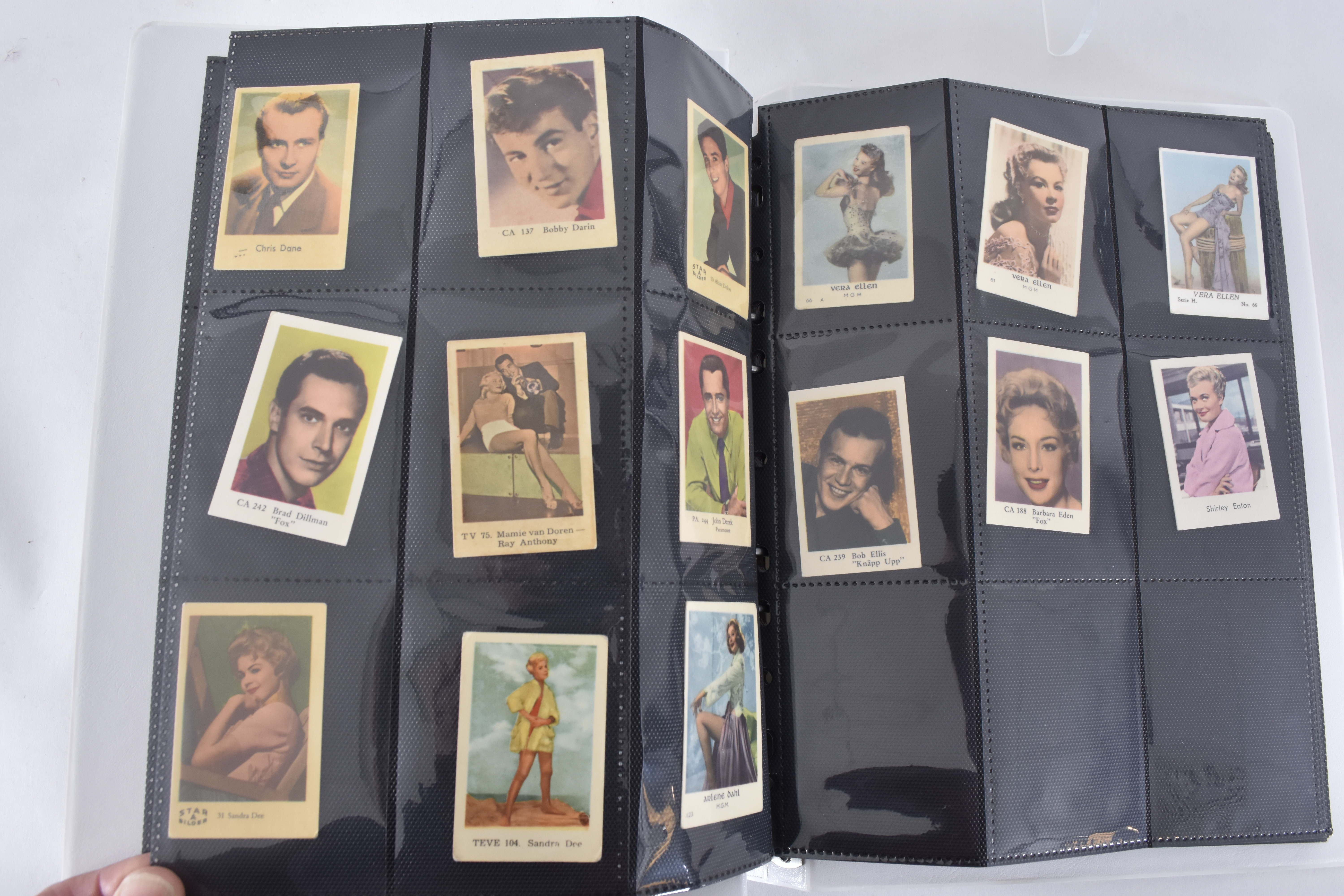 FILMISAR, 290-stycken, 1-album.