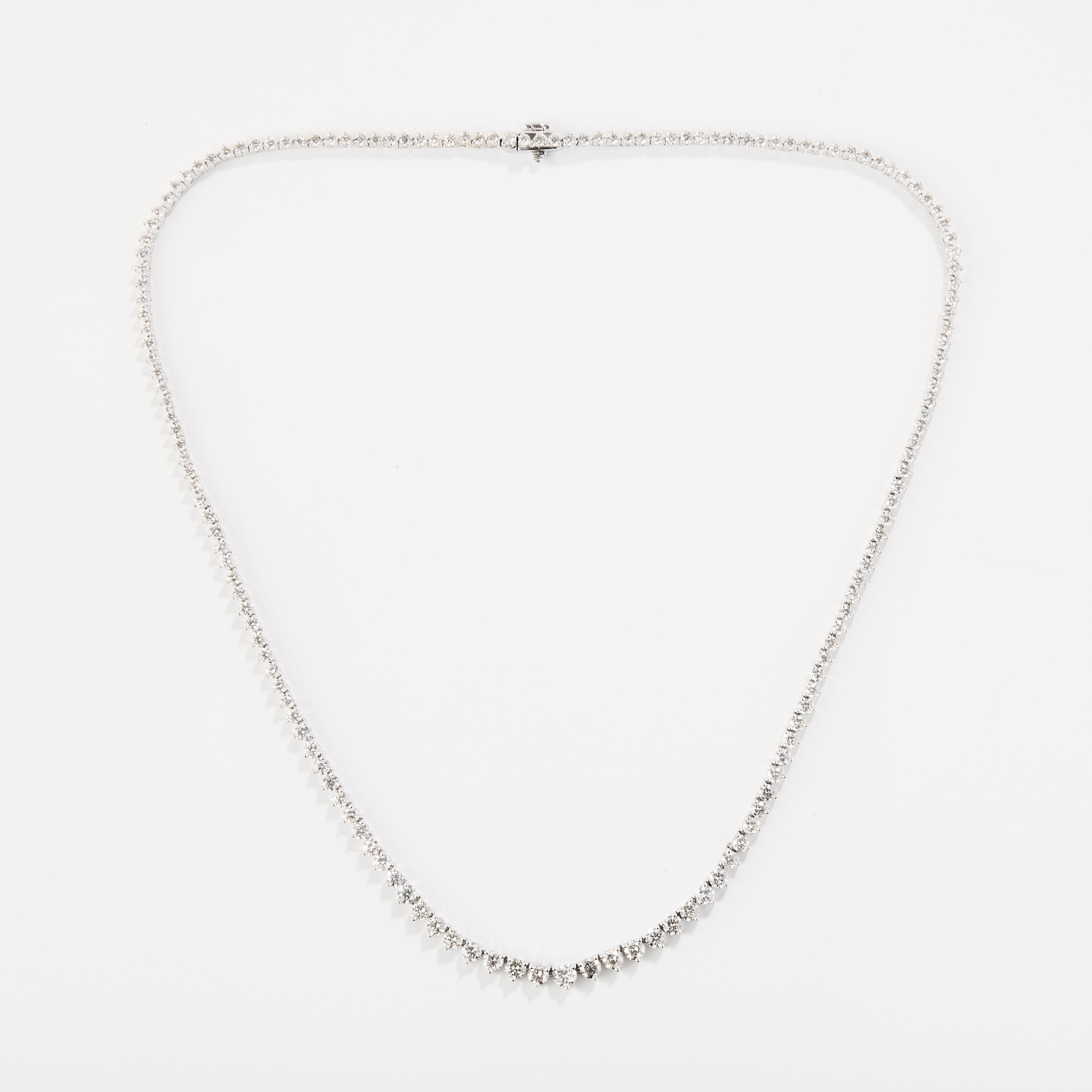 RIVIÈRE, 18K vitguld med diamanter.