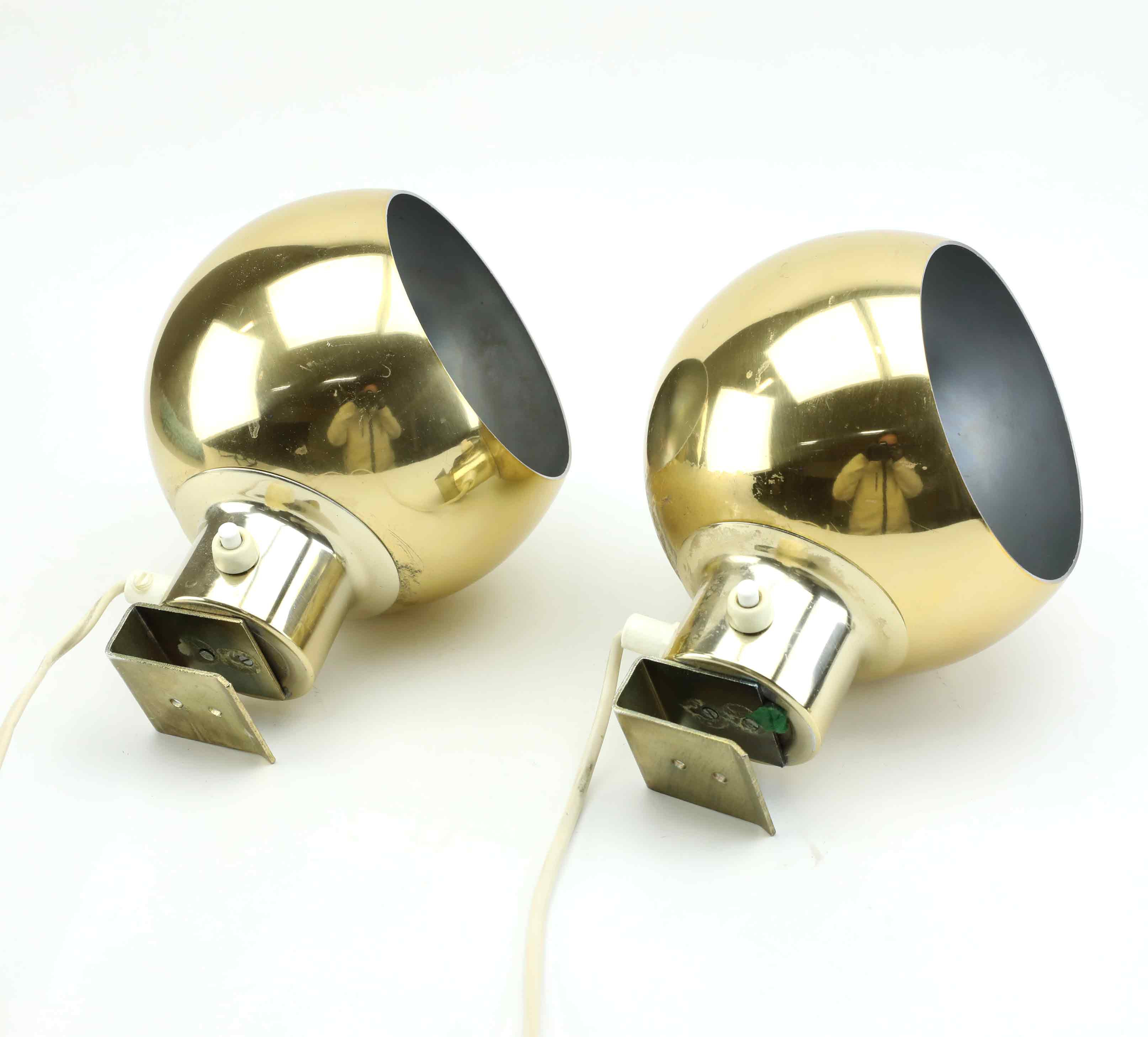 VÄGGLAMPOR, ett par, 1980-tal.