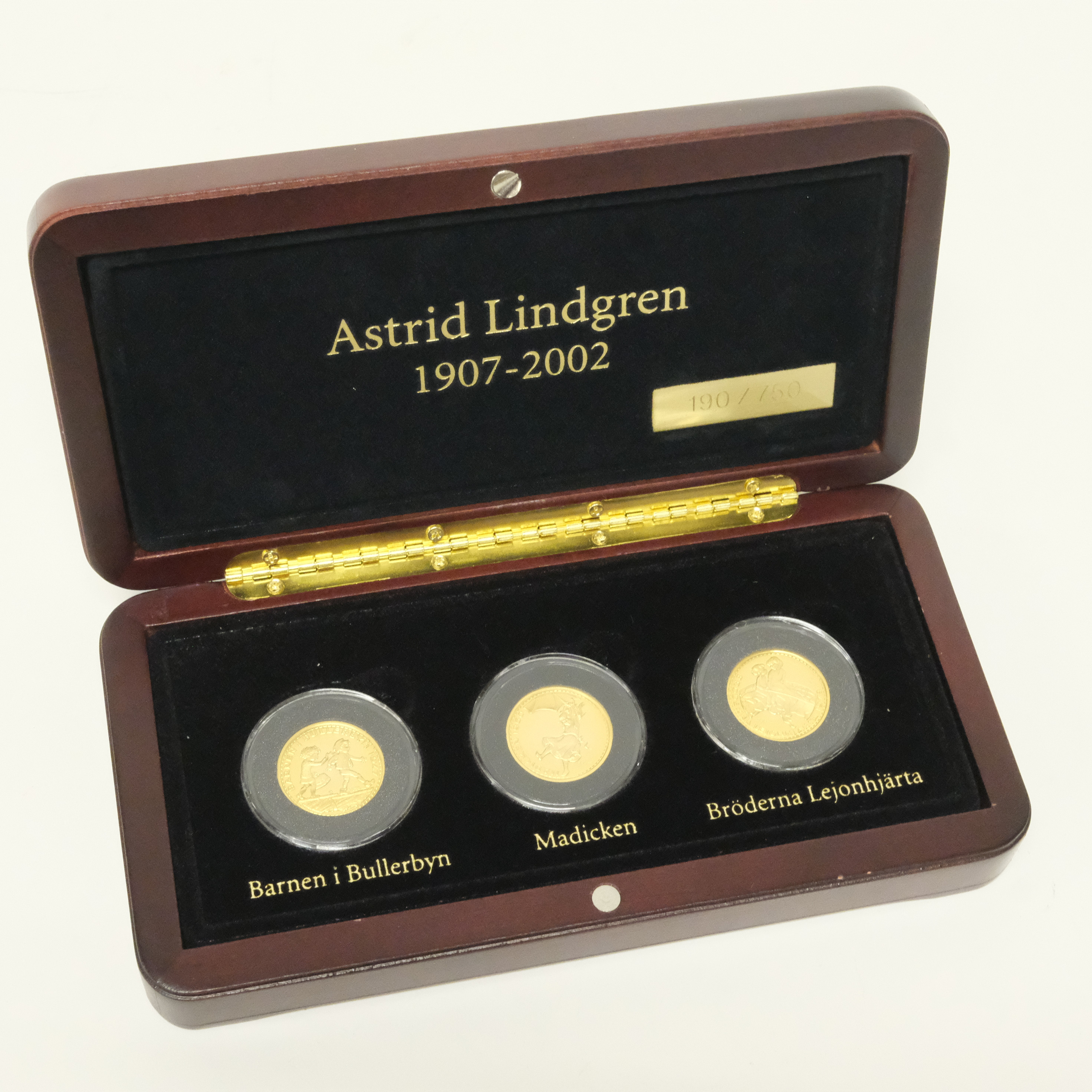 MINNESMEDALJER, 21,6K GULD, ASTRID LINDGREN, TRE STYCKEN.