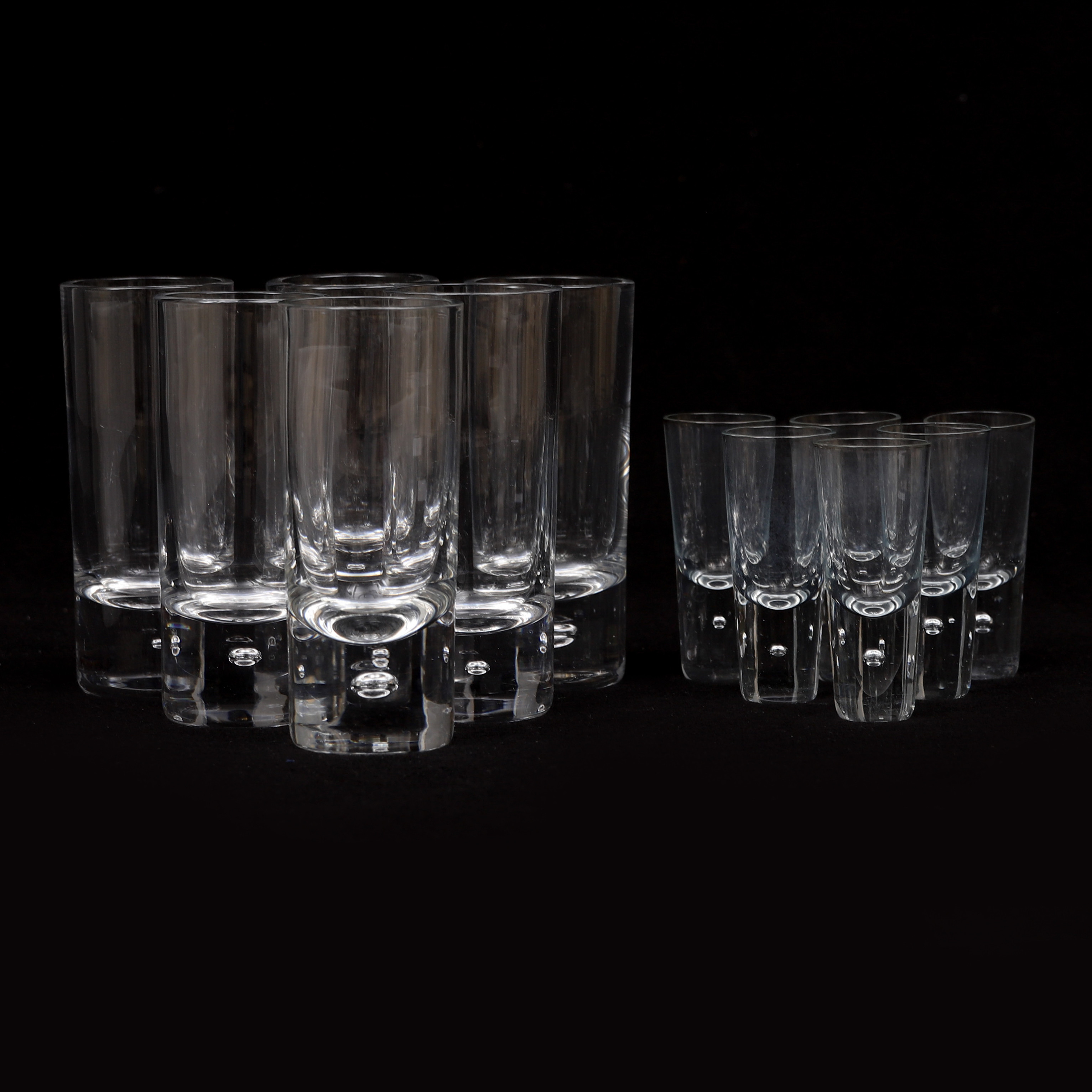 SNAPSGLAS, 6 st, Vicke Lindstrand, "Samba", Kosta Boda samt grogglas, 6 st.