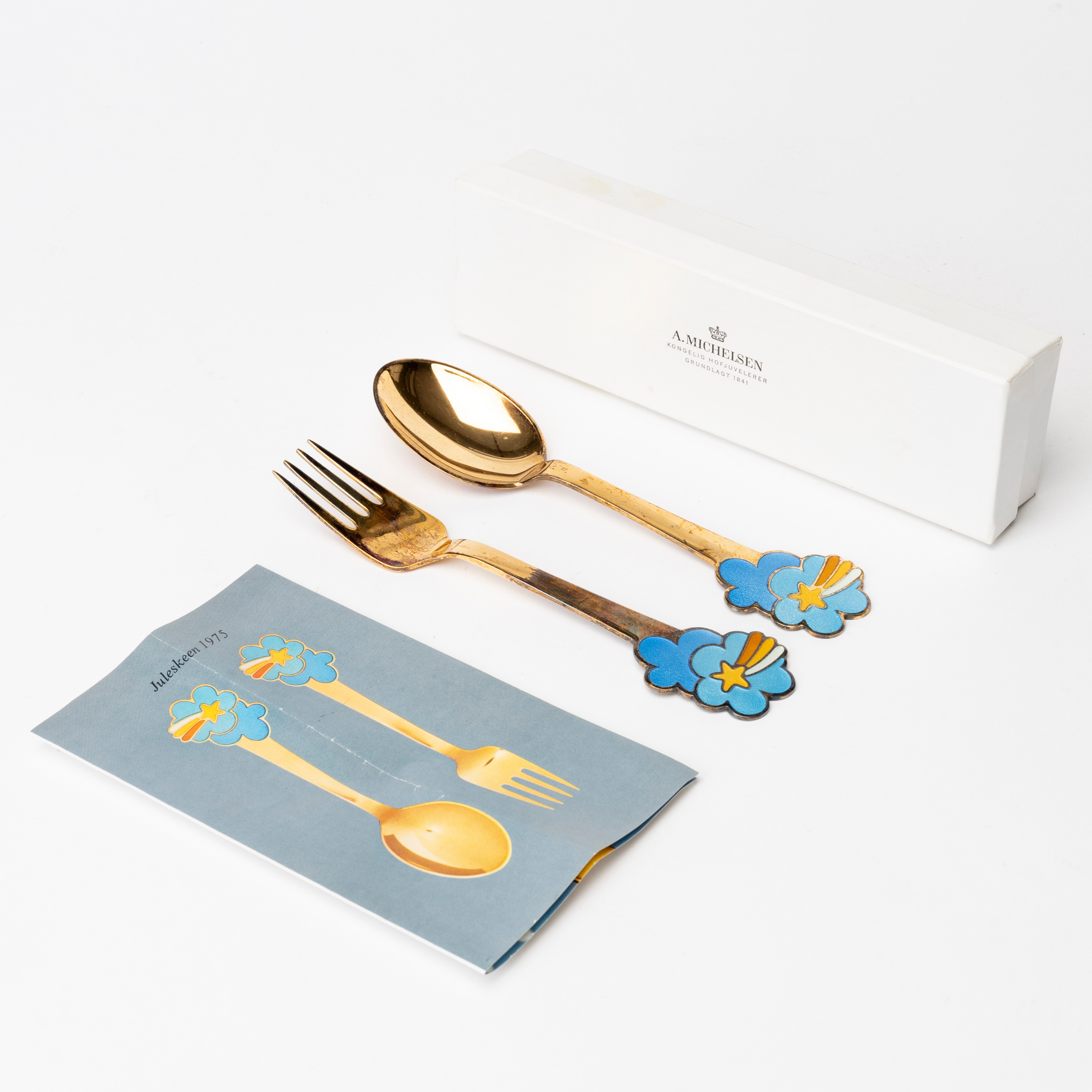 GAFFEL samt SKED, sterlingsilver, formgivna av Per Arnoldi, för A. Michelsen, Danmark, 1975.