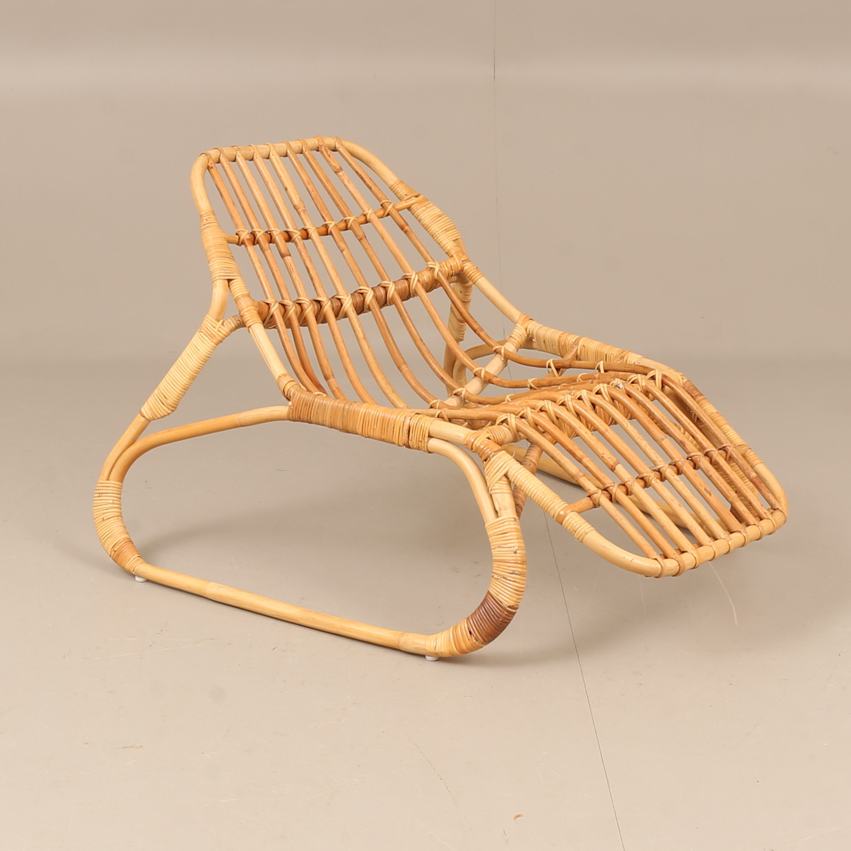 PIET HEIN EEK. Vilstol, "Jassa", rotting, Ikea.