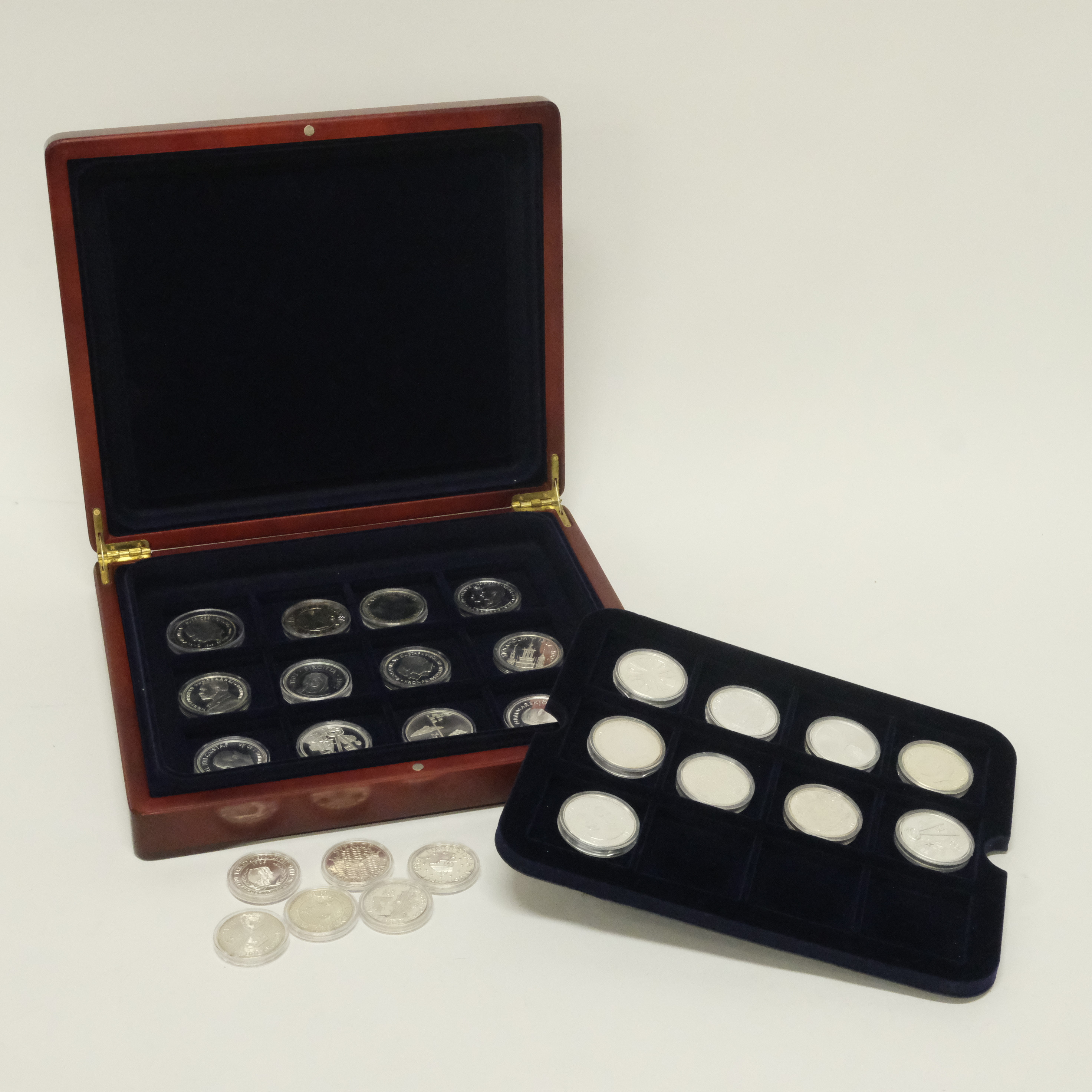 MINNESMYNT, SILVER, 100, 200- OCH 300 KR, 27 STYCKEN.