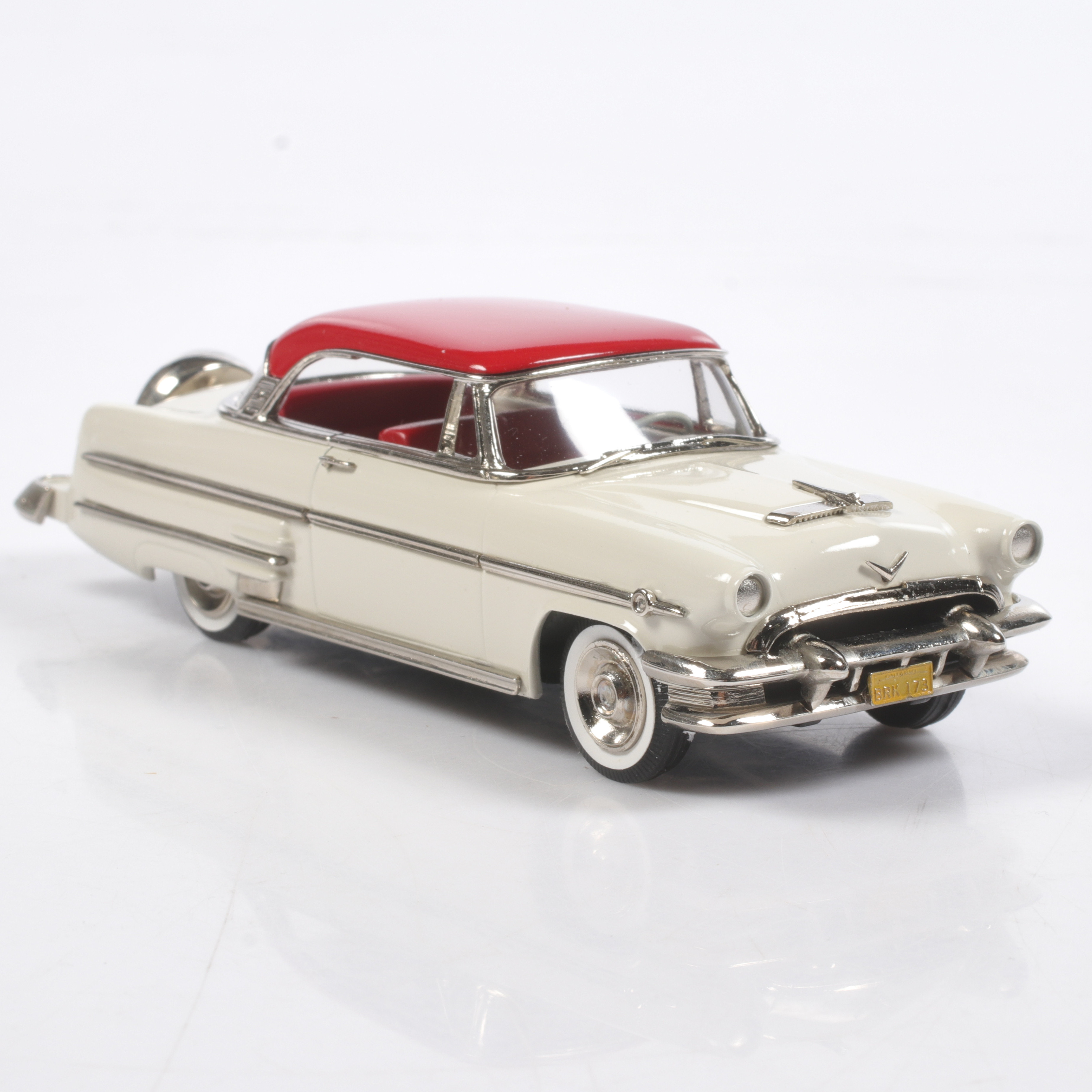 MODELLBIL, metall/resin, Monarch Lucerne Coupé, 1954, Brooklin Models, skala 1:43.
