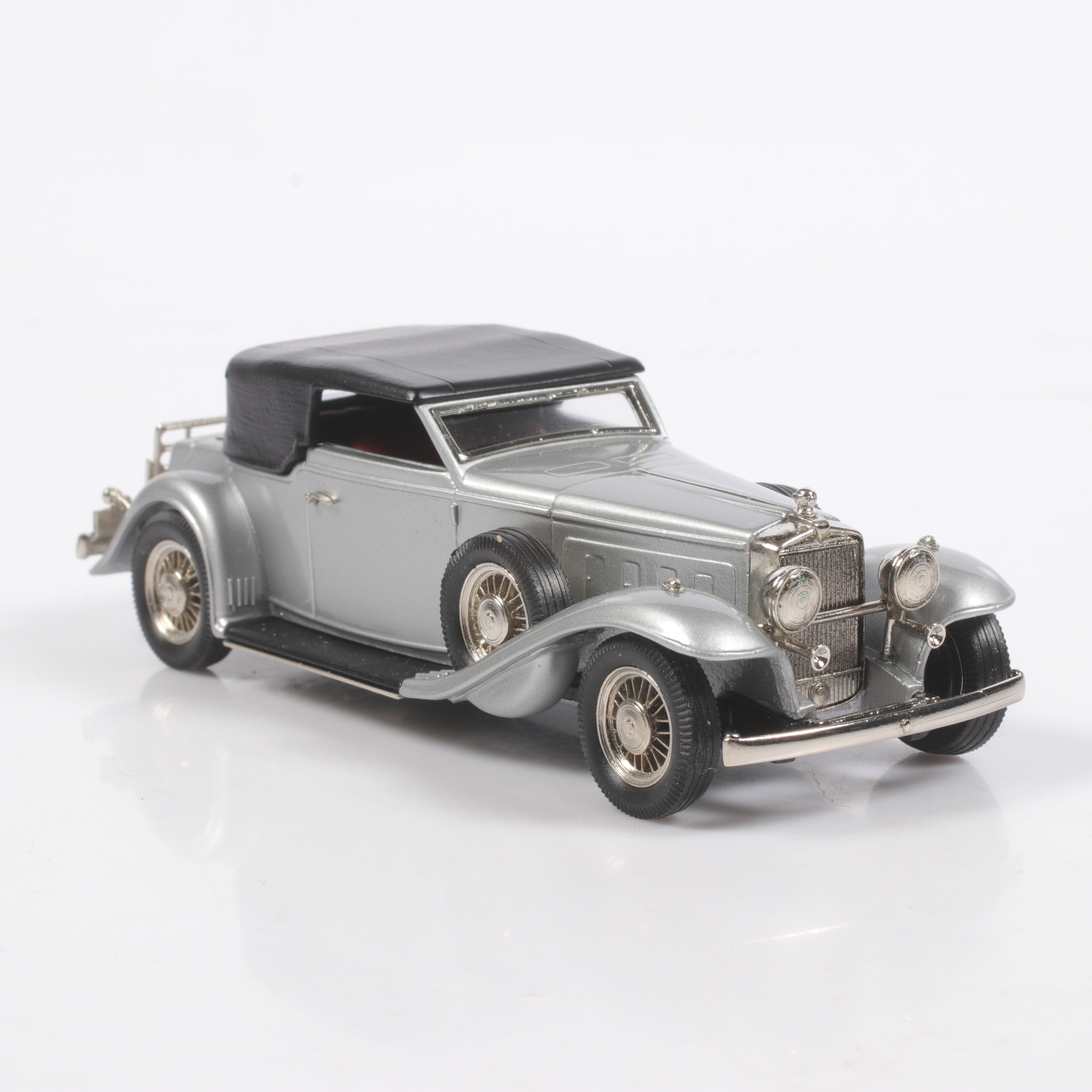 MODELLBIL, metall/resin, Stutz DV-32, Victoria Convertible, 1933, Brooklin Models, skala 1:43.