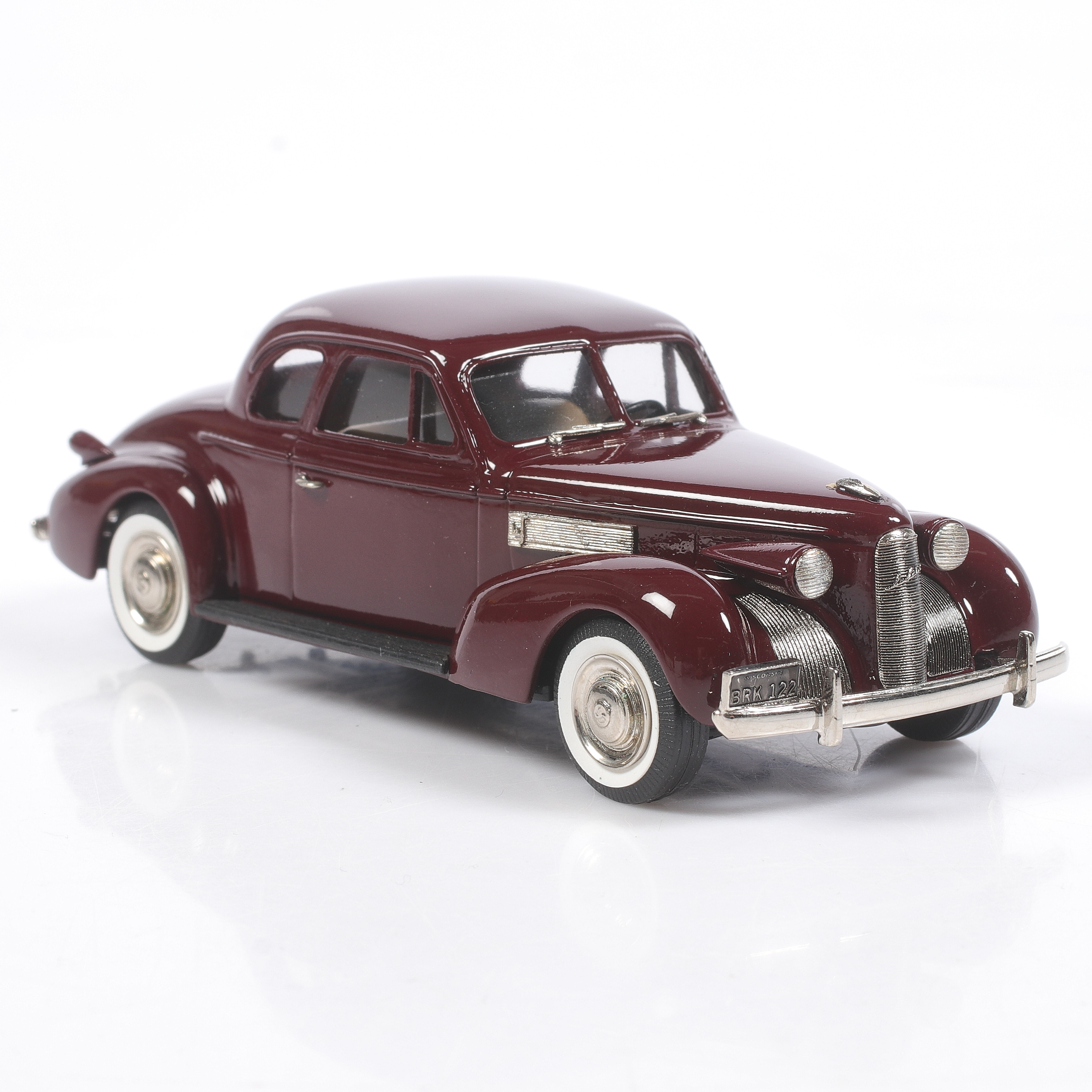 MODELLBIL, metall/resin, La Salle, 5 Window Coupé, 1939, Brooklin Models, skala 1:43.