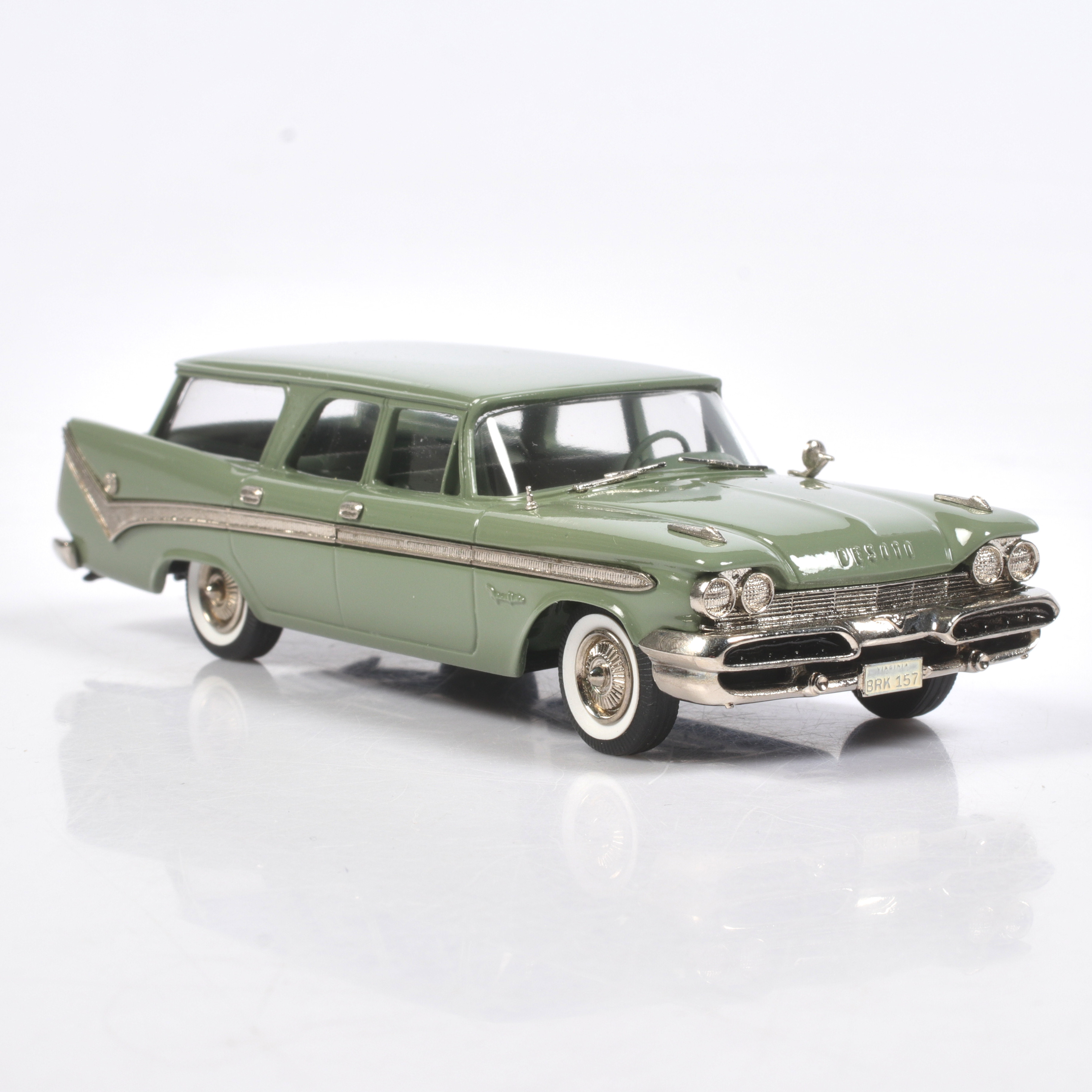 MODELLBIL, metall/resin, DeSoto Fireflite, 4 Door Station Wagon, 1959, Brooklin Models, skala 1:43.