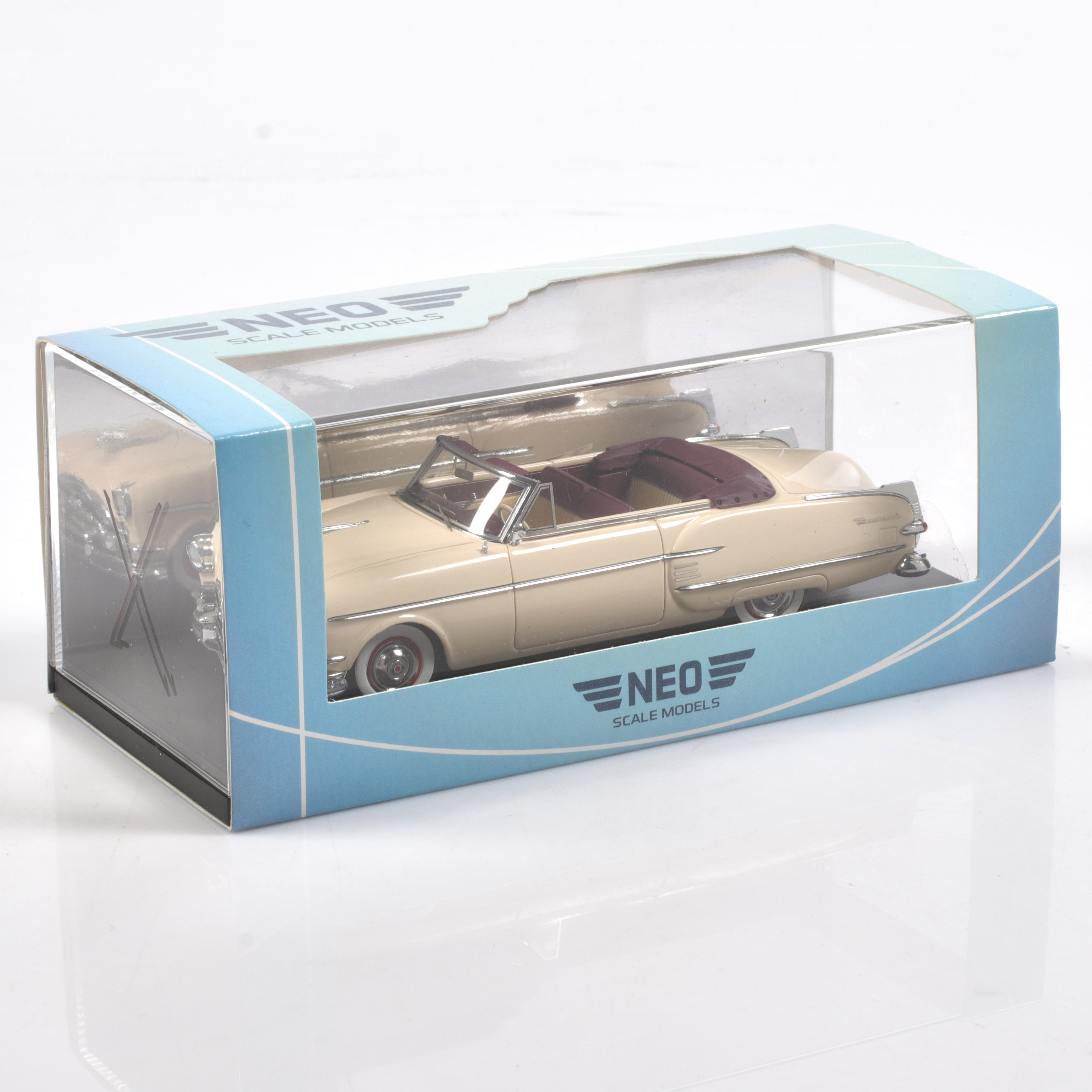 MODELLBIL, metall/resin, Packard Pacific Convertible, 1954, NEO Models, skala 1:43.