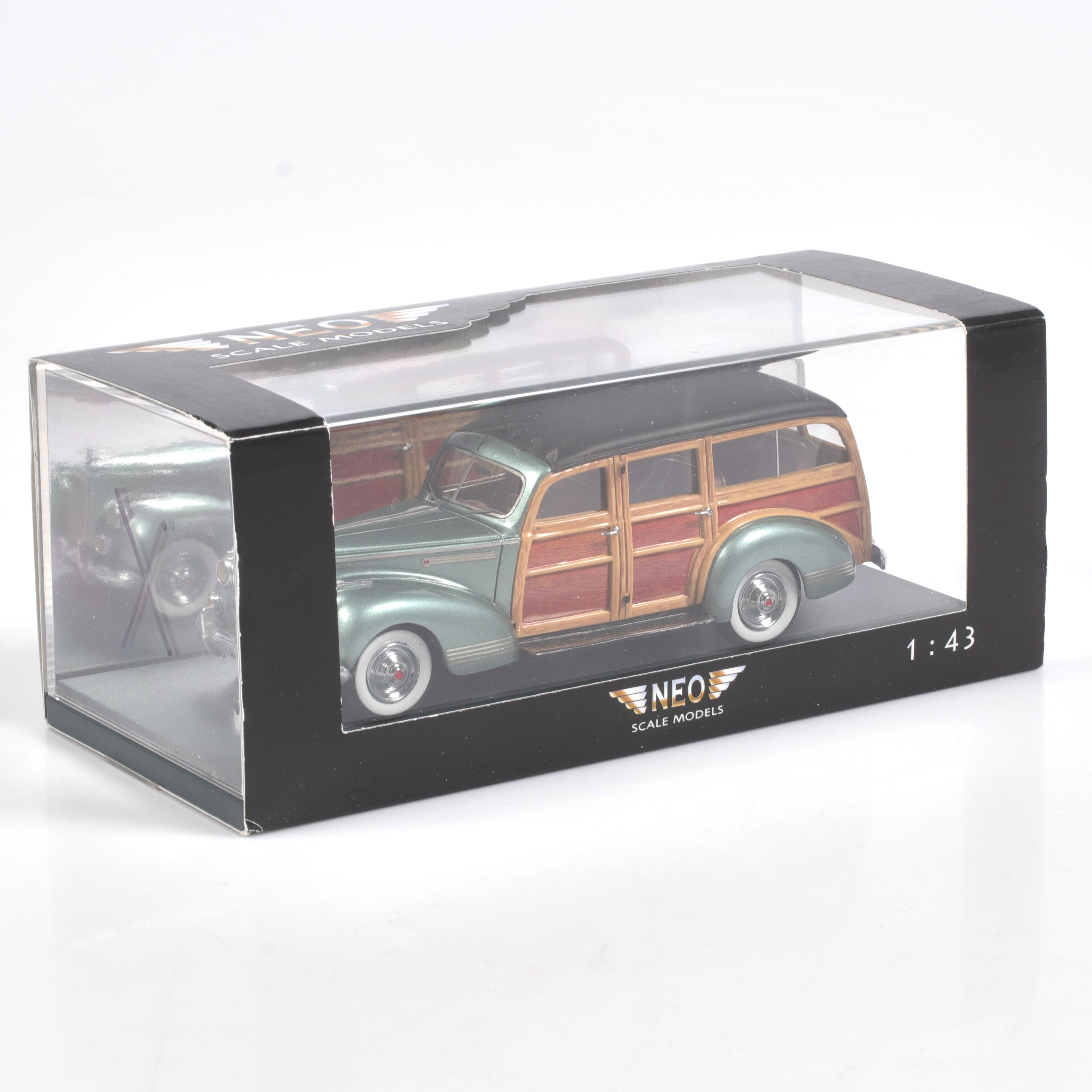 MODELLBIL, metall/resin, Packard 110 DeLuxe Wagon, NEO Models, skala 1:43.