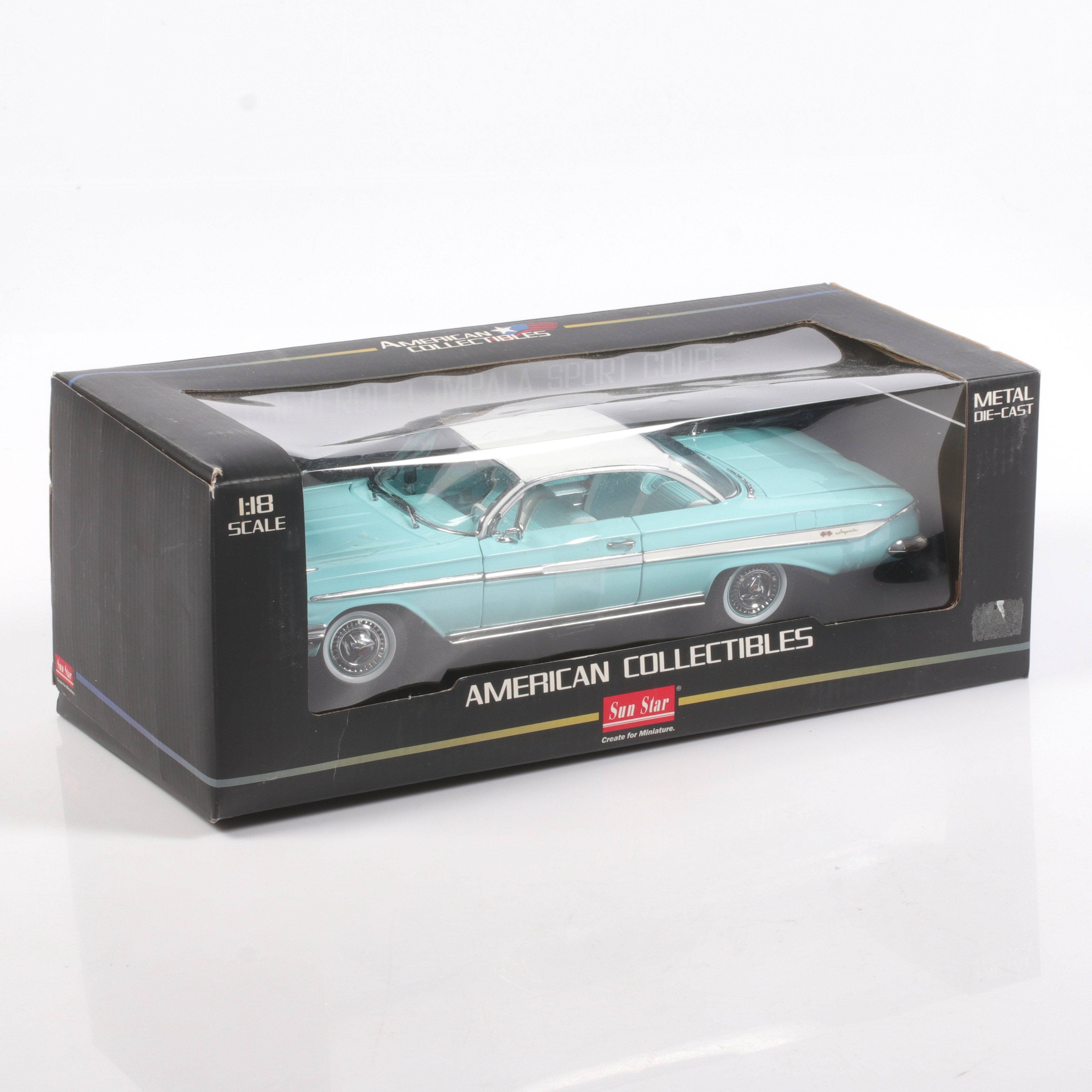 MODELLBIL, metall/resin, Chevrolet Impala, Sport Coupé, 1961, Sun Star, skala 1:18.