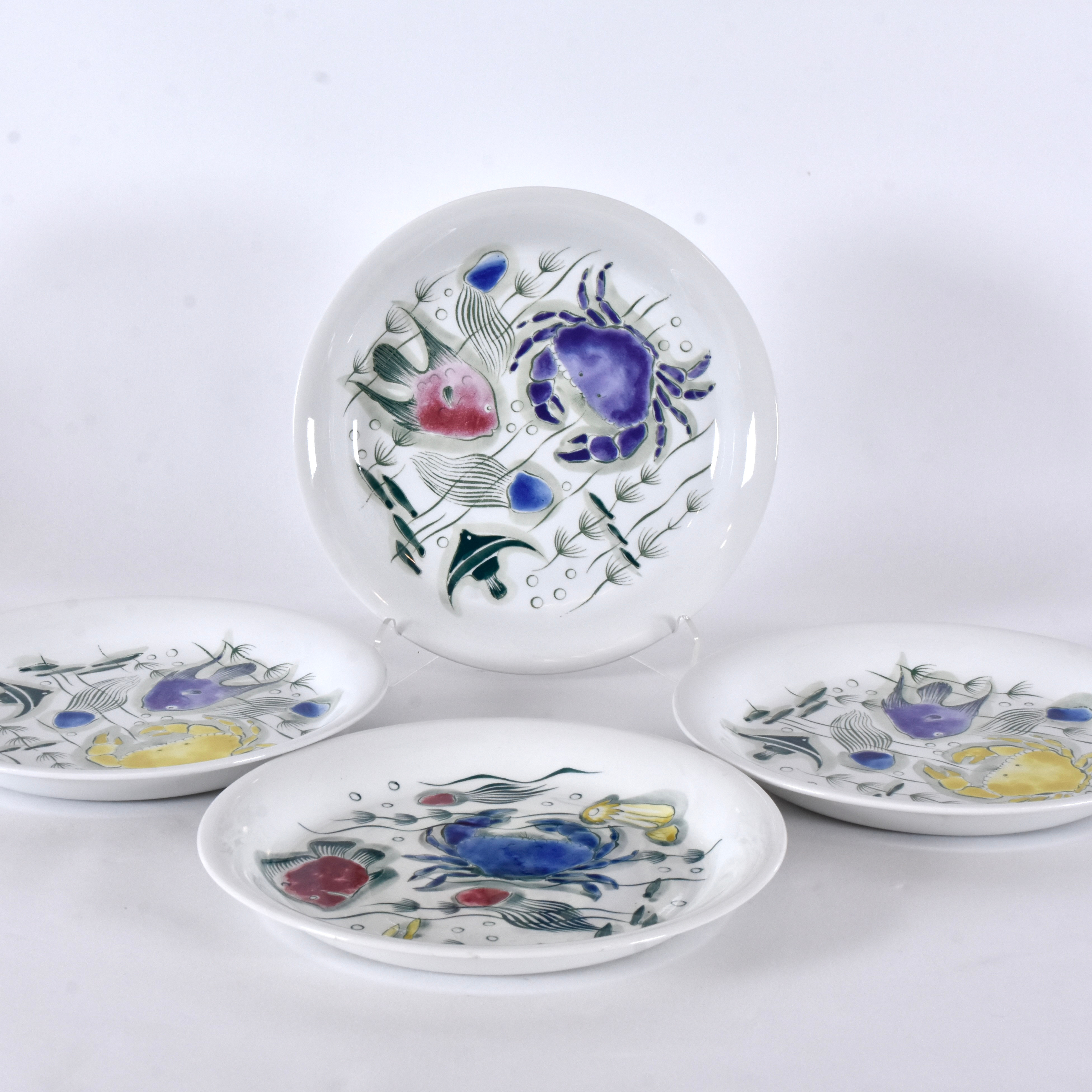 KAJ FRANCK & ANJA JUURIKKALA. Mattallrikar, 4-stycken, flintgods, Arabia.