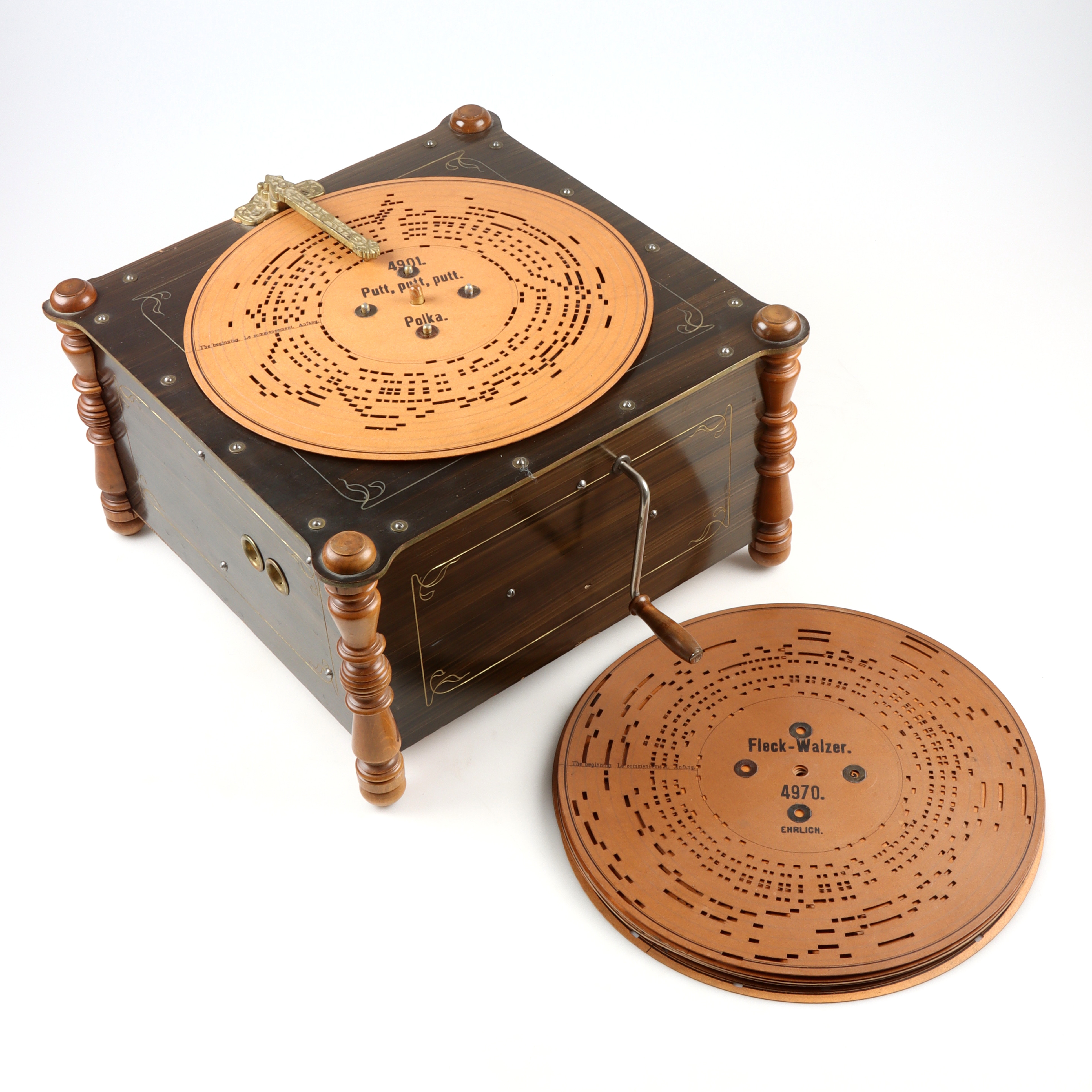 ORGANETTE, med 10 pappskivor.