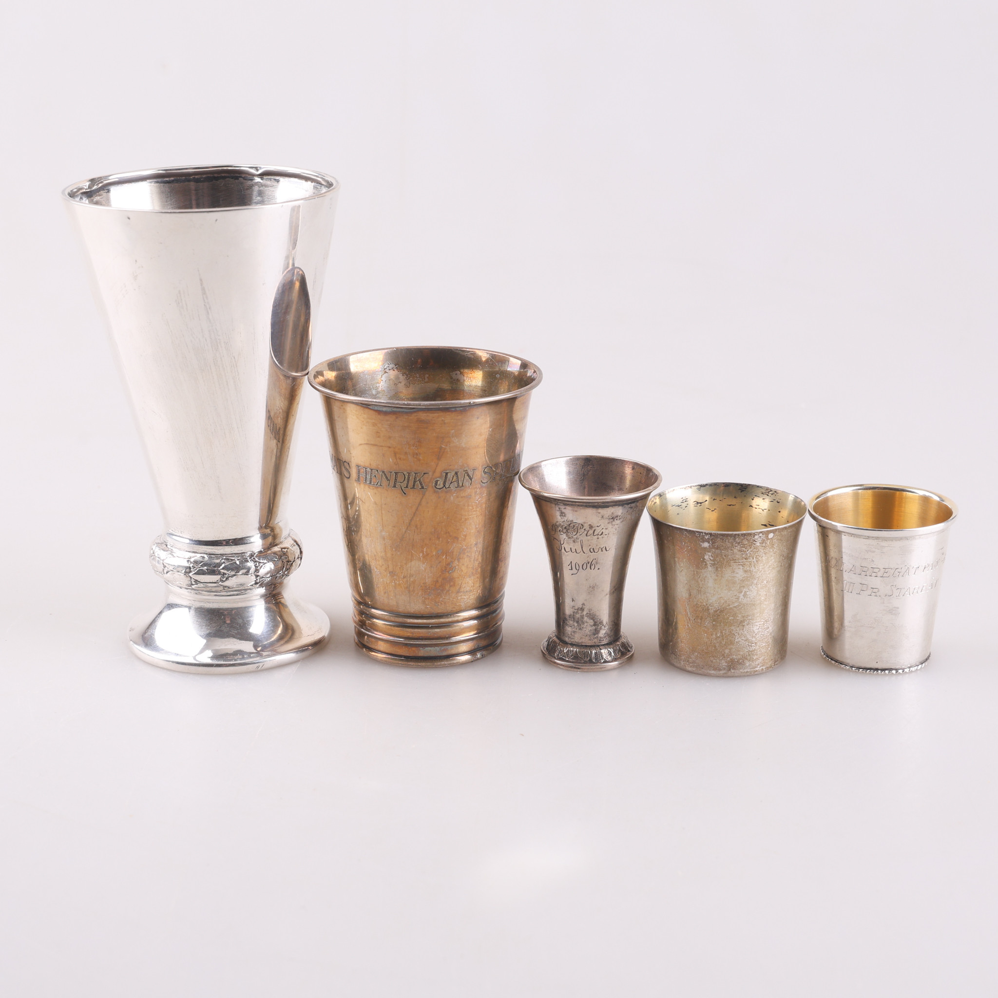 POKALER & BÄGARE, 5 delar, silver, totalvikt ca 207 gram.