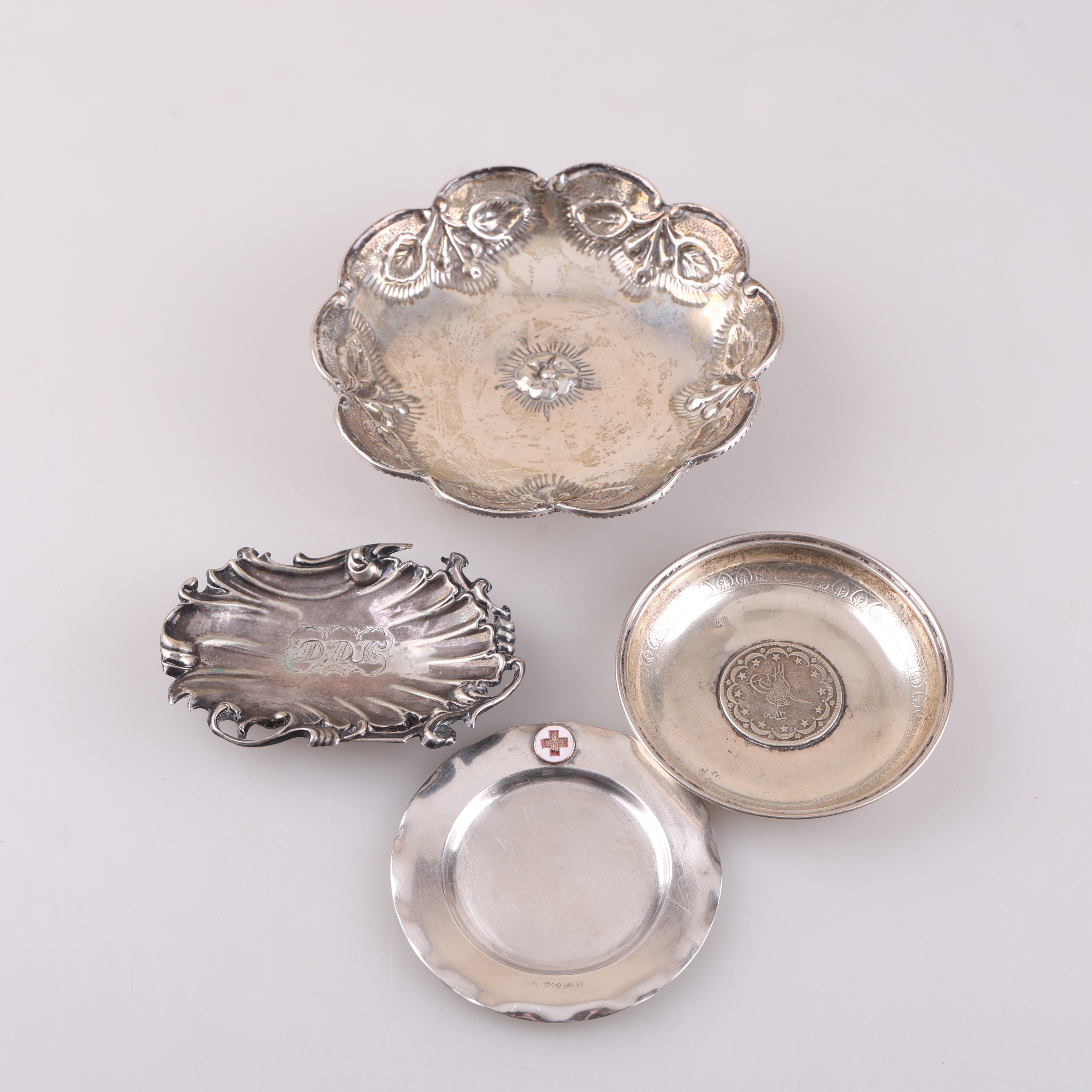 FAT & SKÅLAR, 4 delar, silver, totalvikt ca 220 gram.