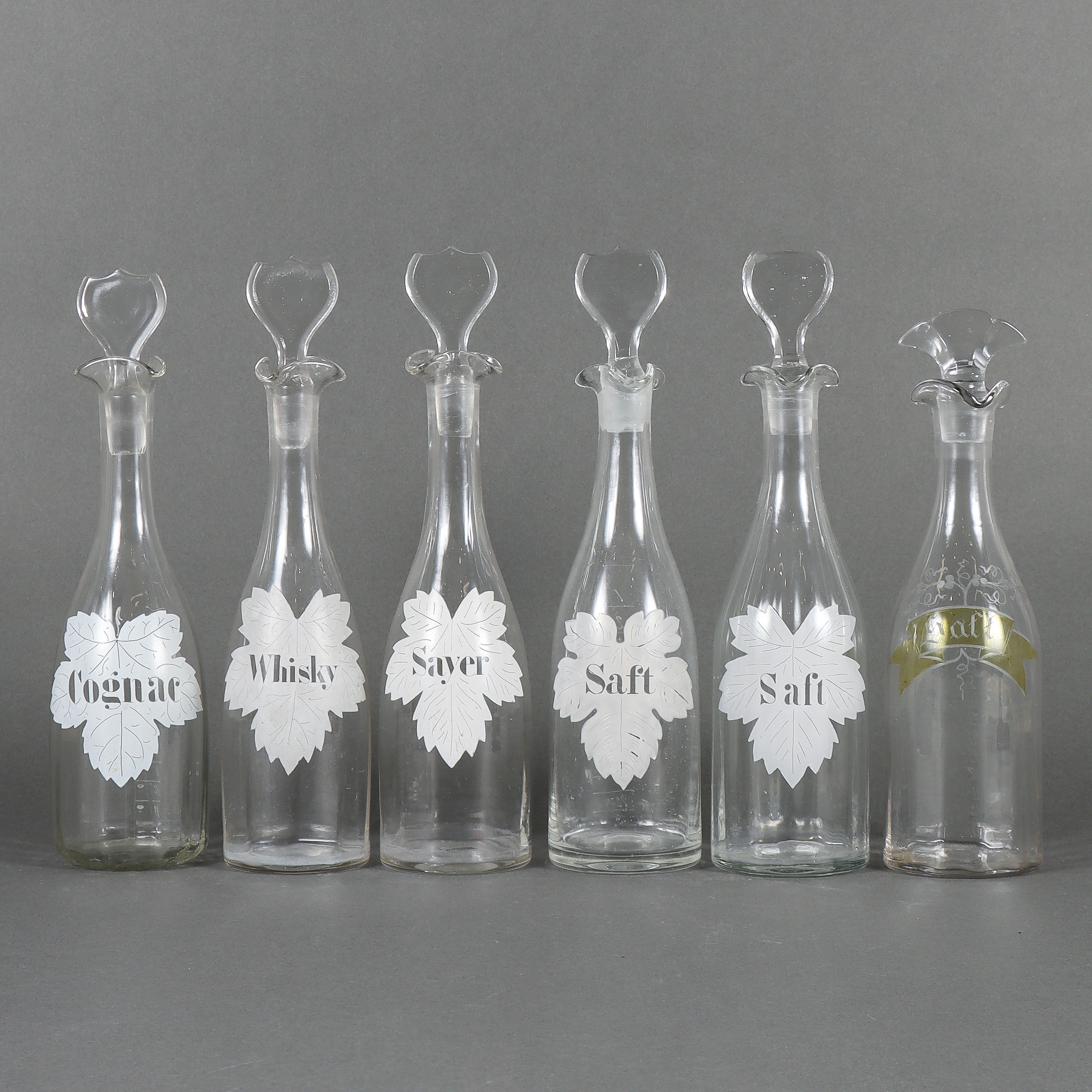 KARAFFER 6 stycken, glas, 1900-tal.