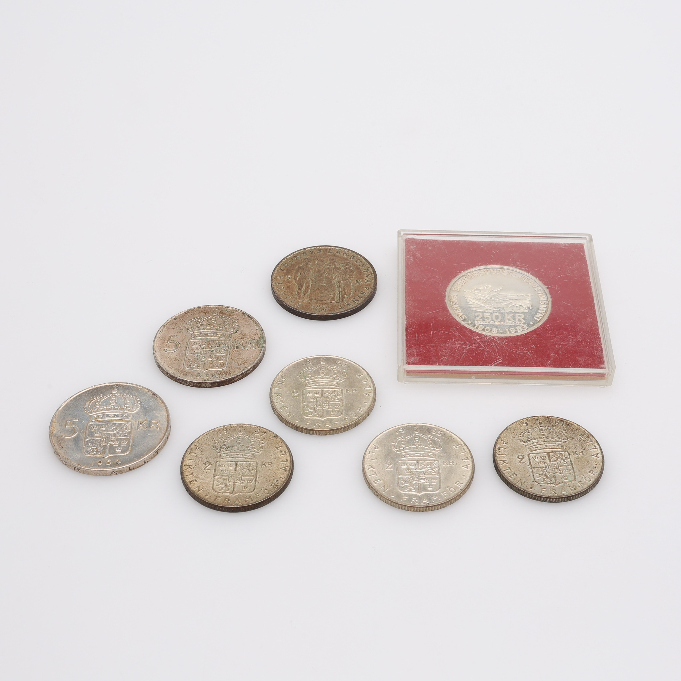 MYNT & MEDALJER, 8 DELAR, SILVER, SVERIGE, TOTALT CA 126 GRAM.