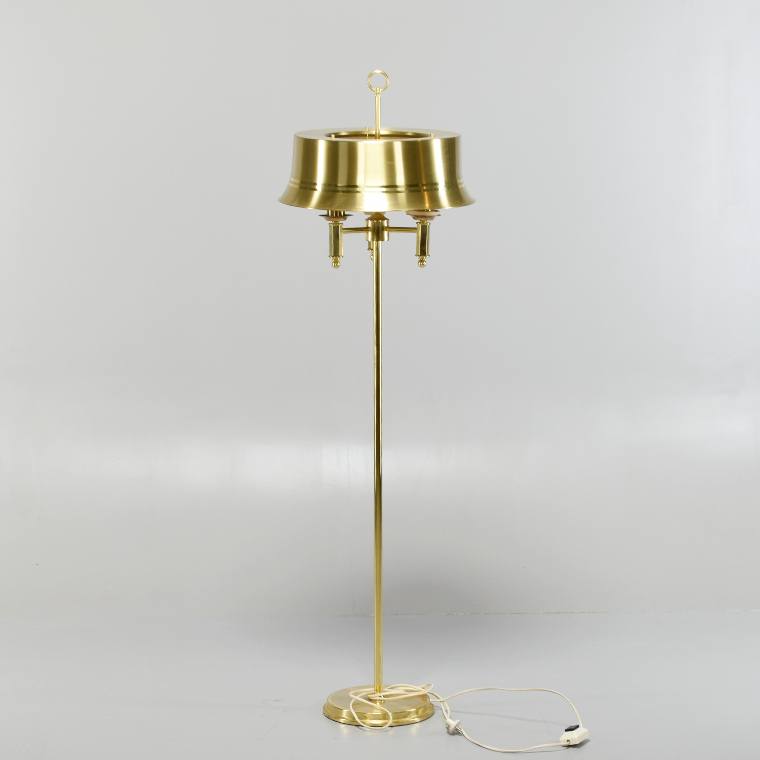 GOLVLAMPA, mässing, engelsk stil, 1900-tal.