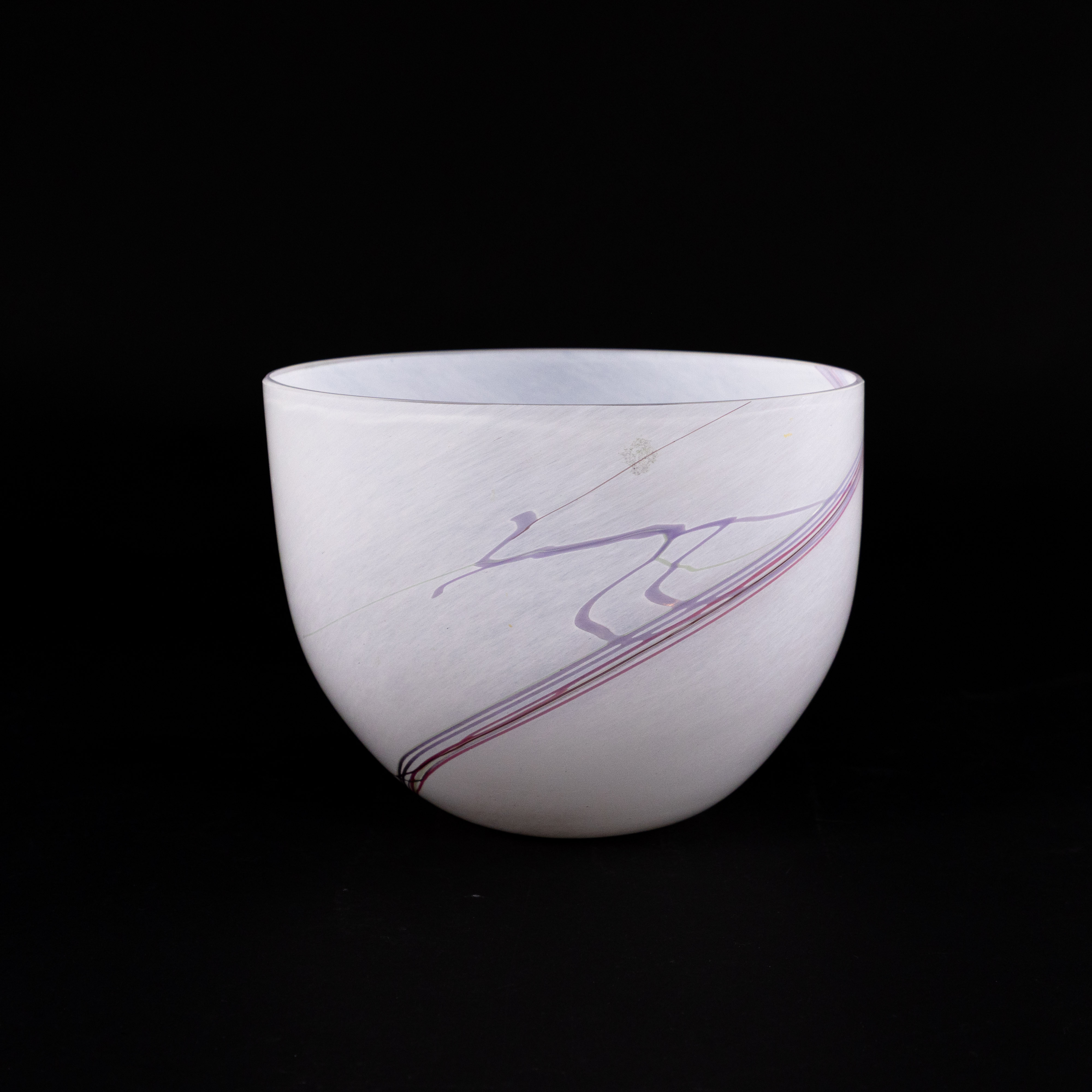 BERTIL VALLIEN. Skål, "Rainbow", Boda, höjd 16,5 cm.