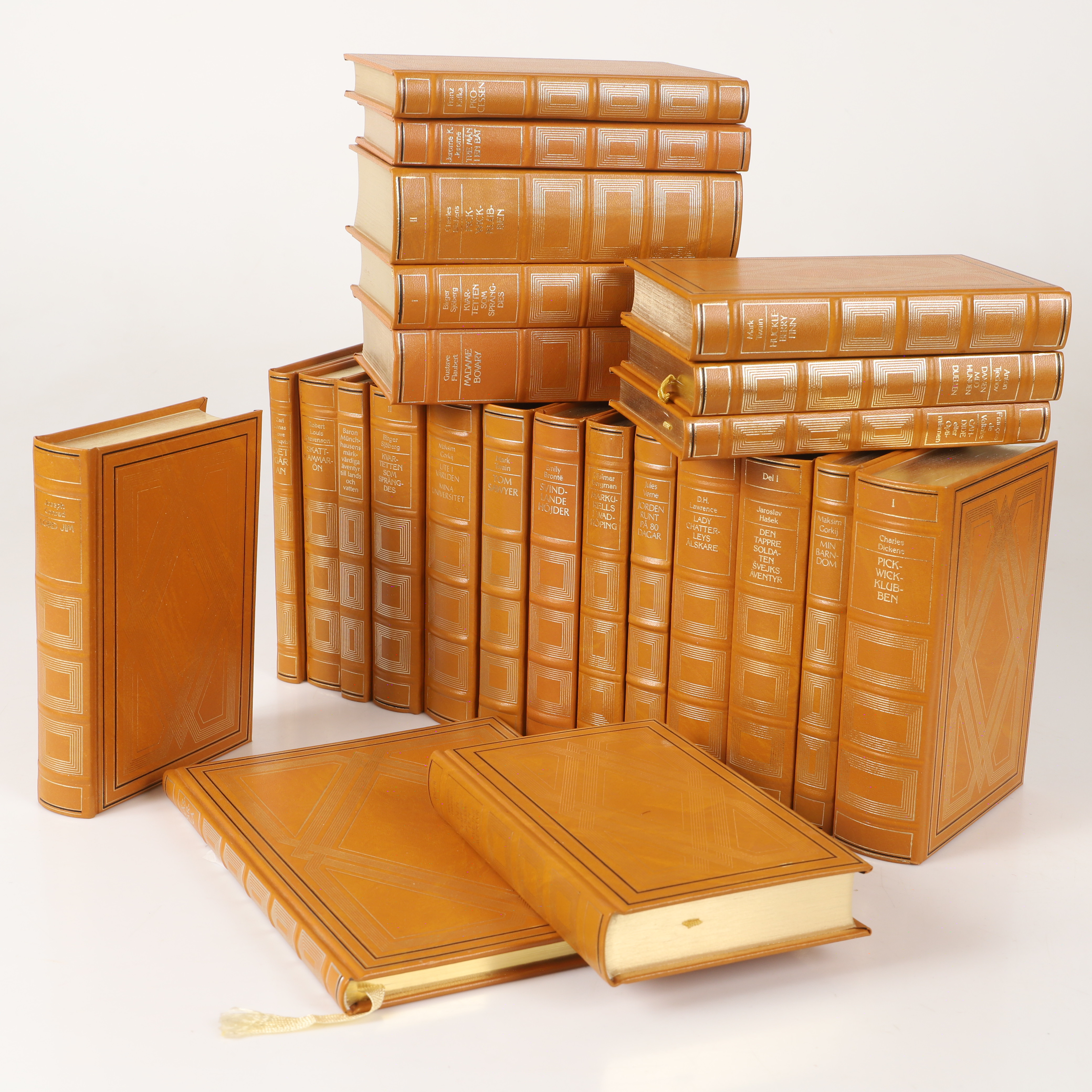 BÖCKER, 24 stycken, "Mästarna", Förlags AB Wiken/Bokorama, Höganäs.