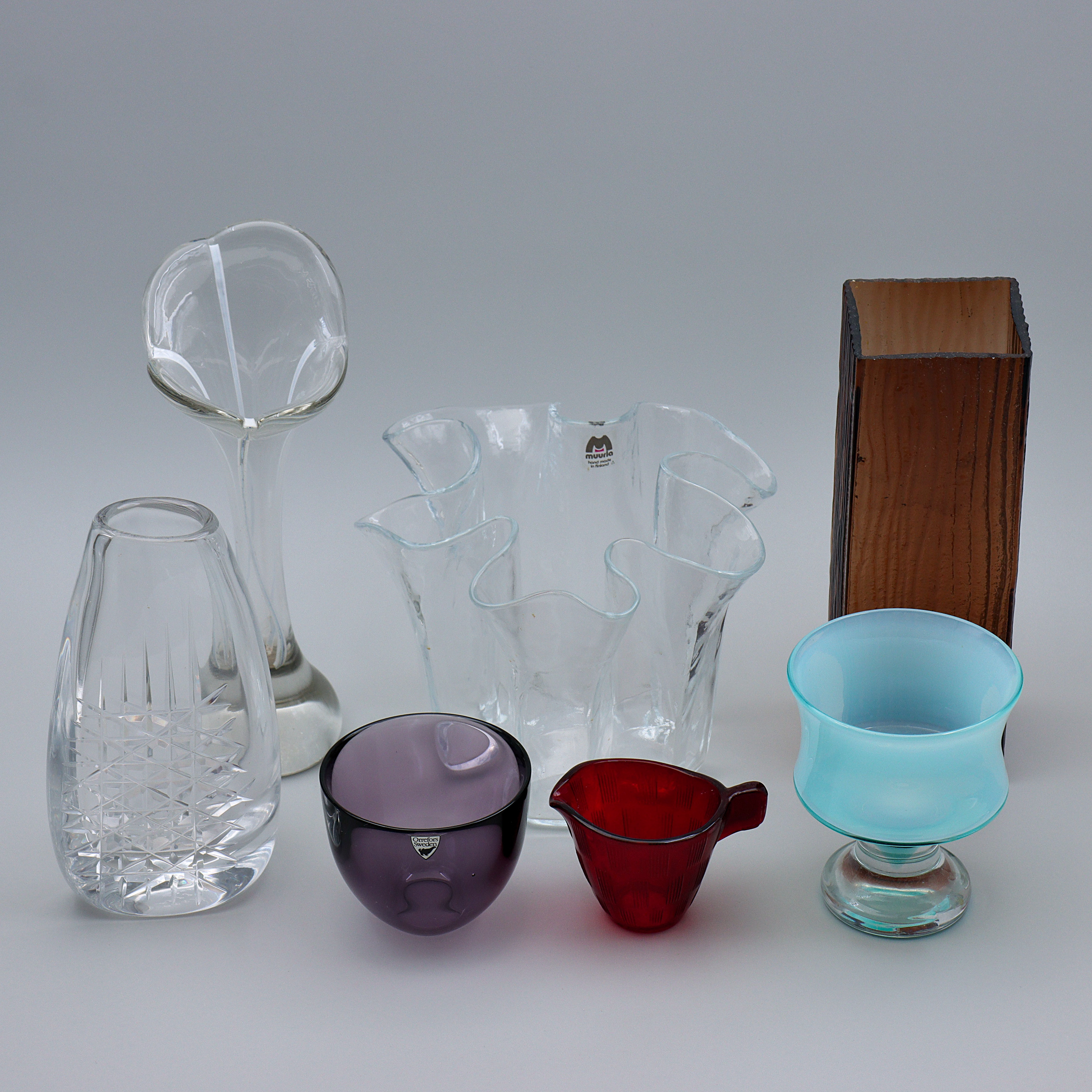 VASER, SKÅL SAMT KANNA, ORREFORS, GULLASKRUF, MUURLA FINLAND, FLYGSFORS M.M, 7 DELAR.