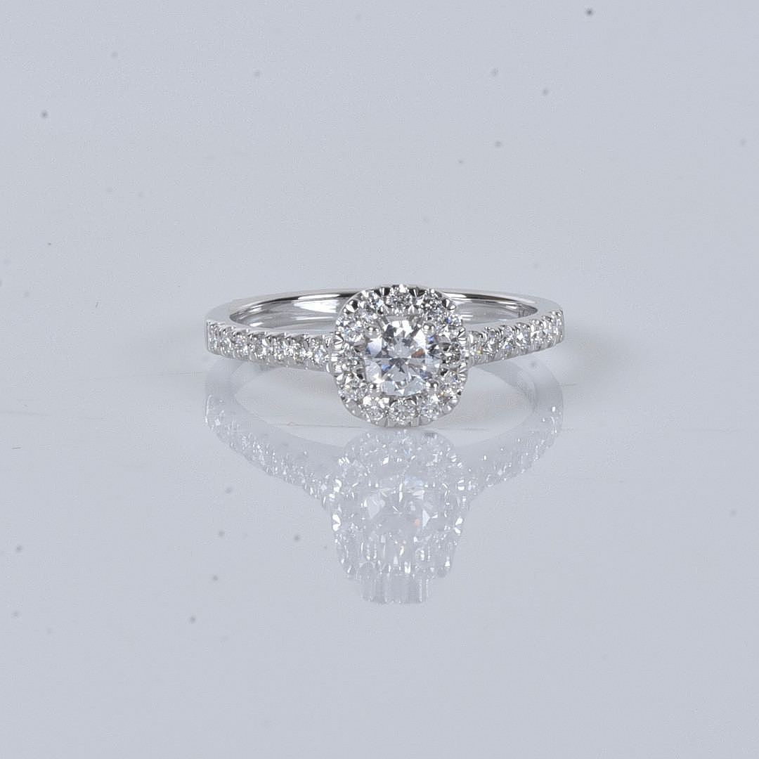 DIAMANTRING, totalt 0,54ct, vitguld 18K.
