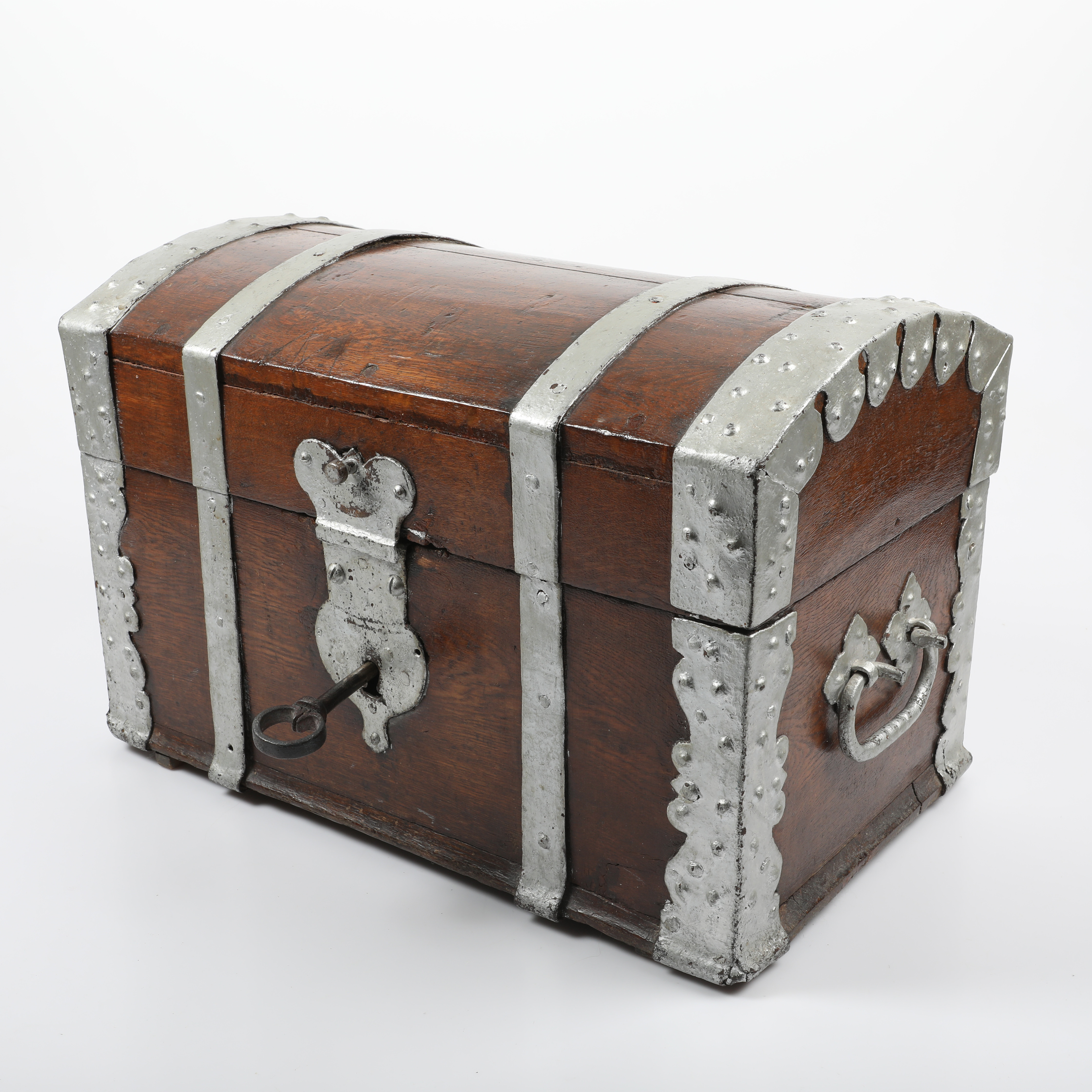 SKRIN, trä/smide, 1800-tal.