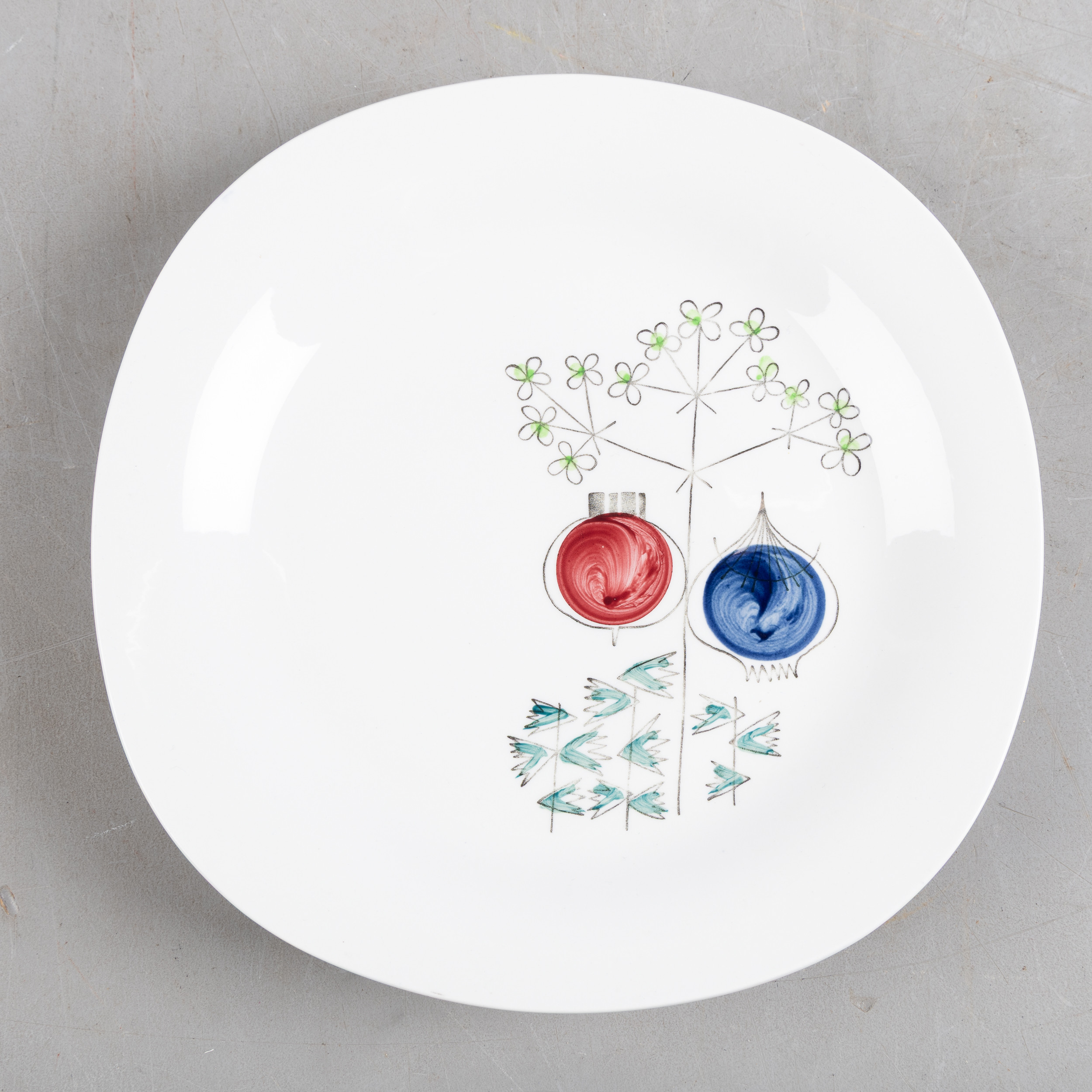 MARIANNE WESTMAN. Mattallrikar, 3 st. 'Pomona', Rörstrand.