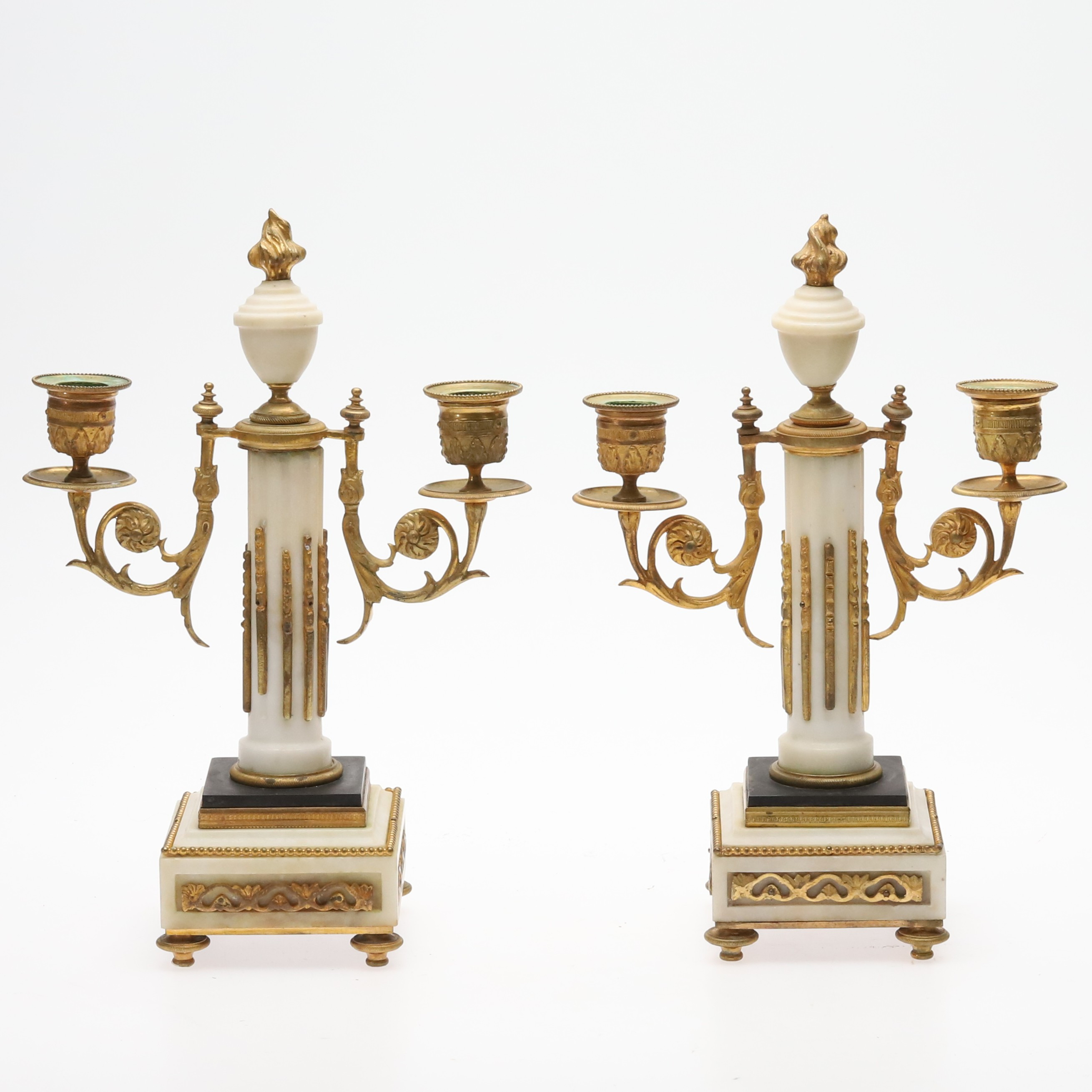Kandelabrar, 2 st, Louis XVI-stil, förgylld brons & marmor.