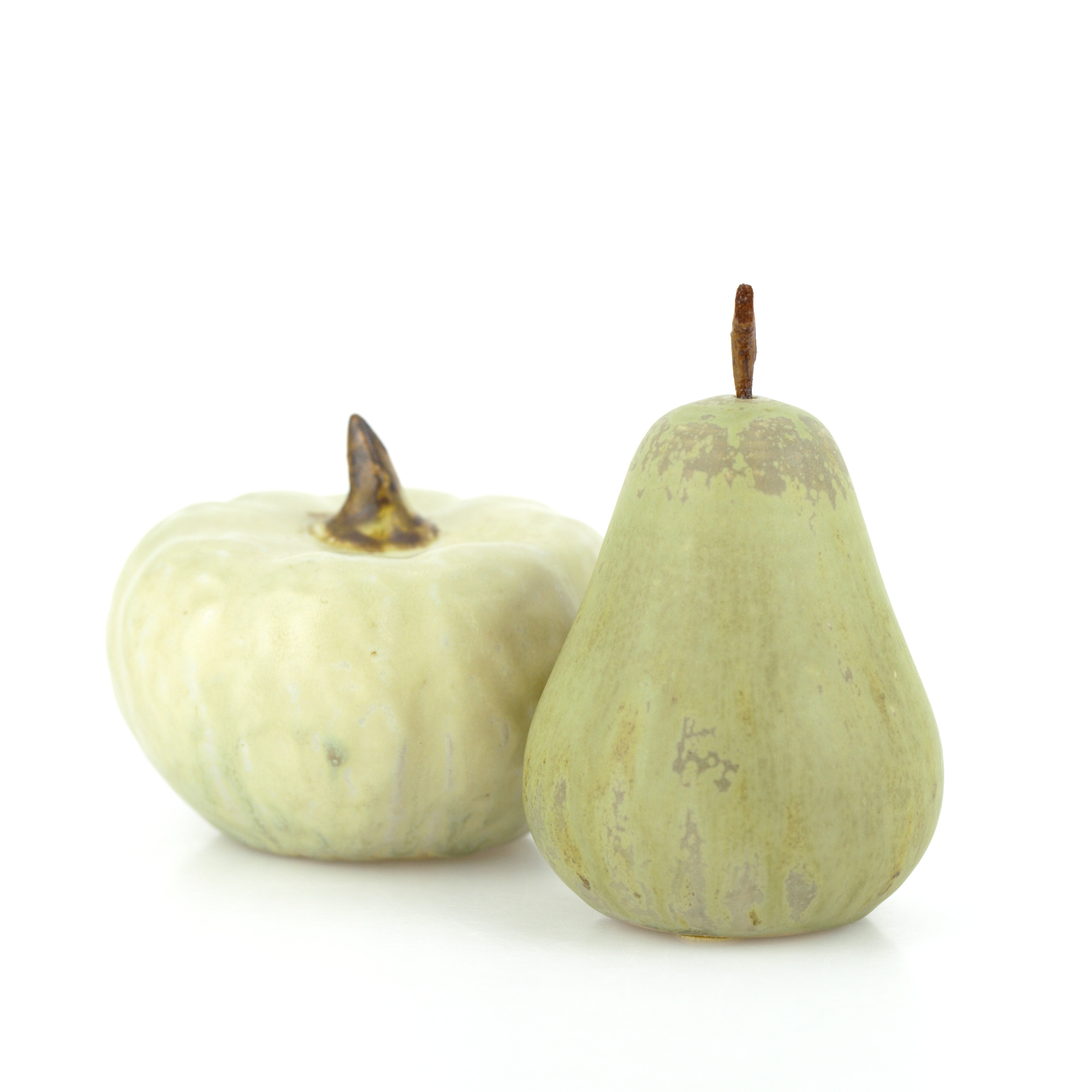 OVE THORNBLAD. Pumpa och päron, 2 delar, glaserat stengods, signerade, Väsby.