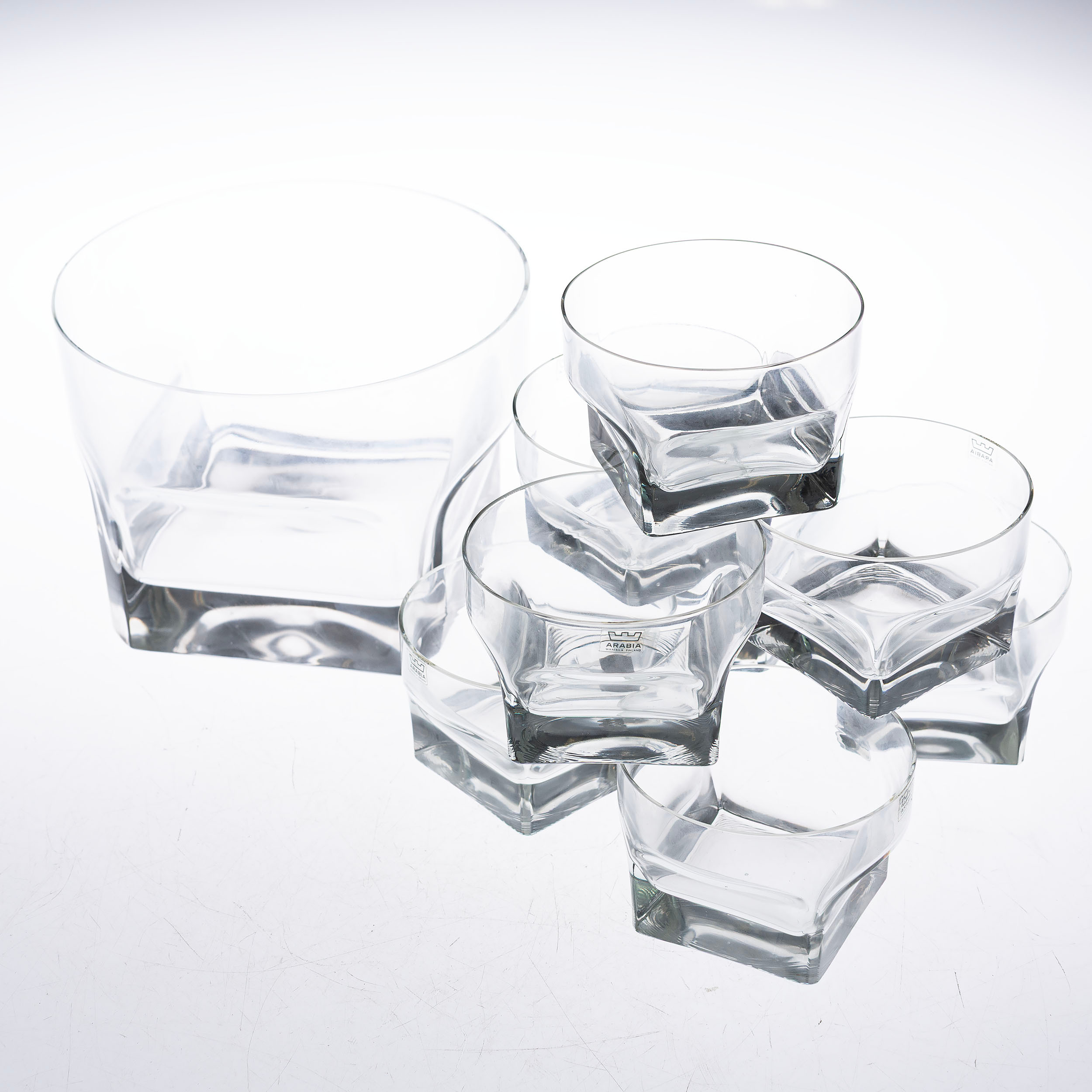 PENTTI SANTALAHTI, glasservisdelar 9 st, Arabia Nuutajärvi.