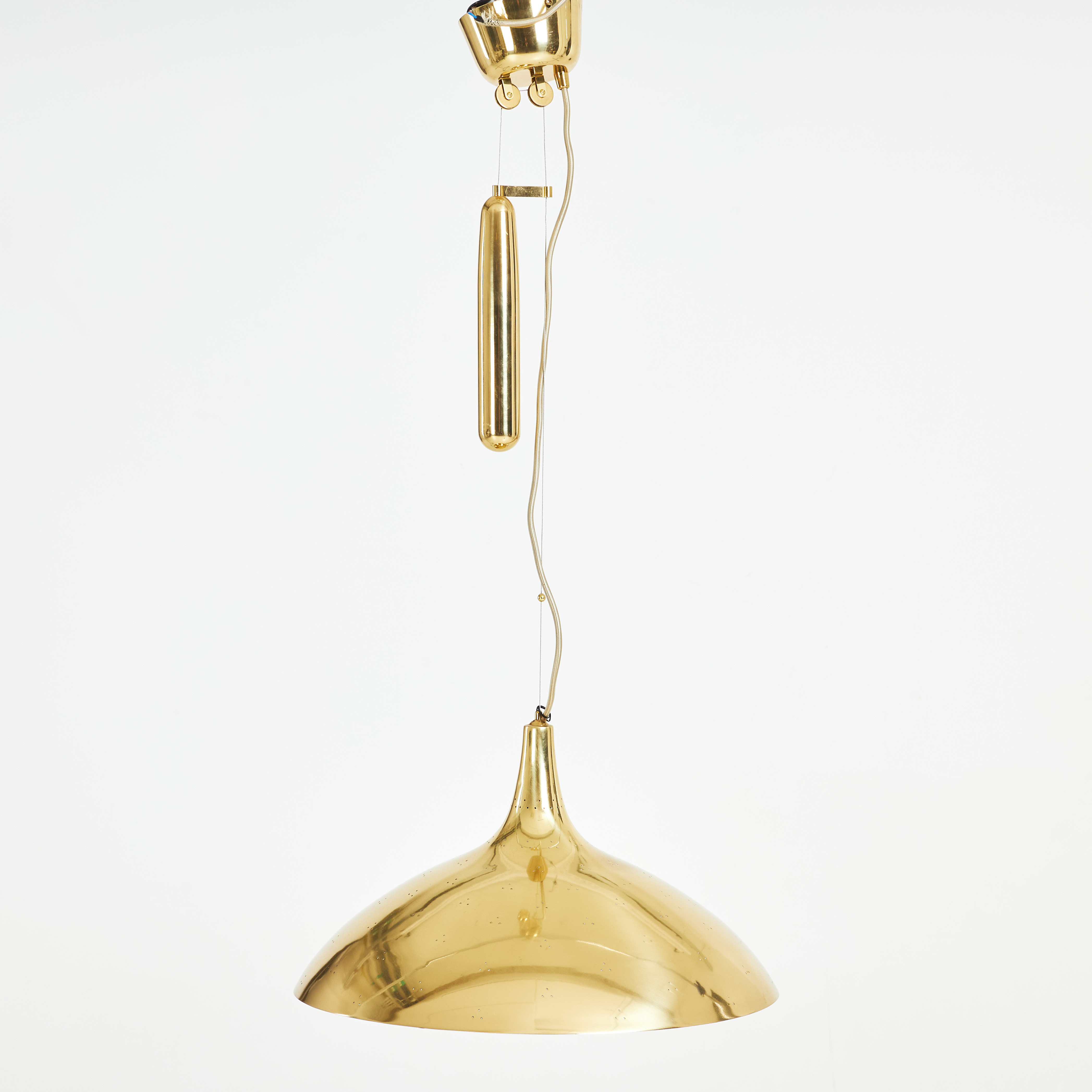 PAAVO TYNELL. "1965", taklampa, för GUBI, samtida, mässing.