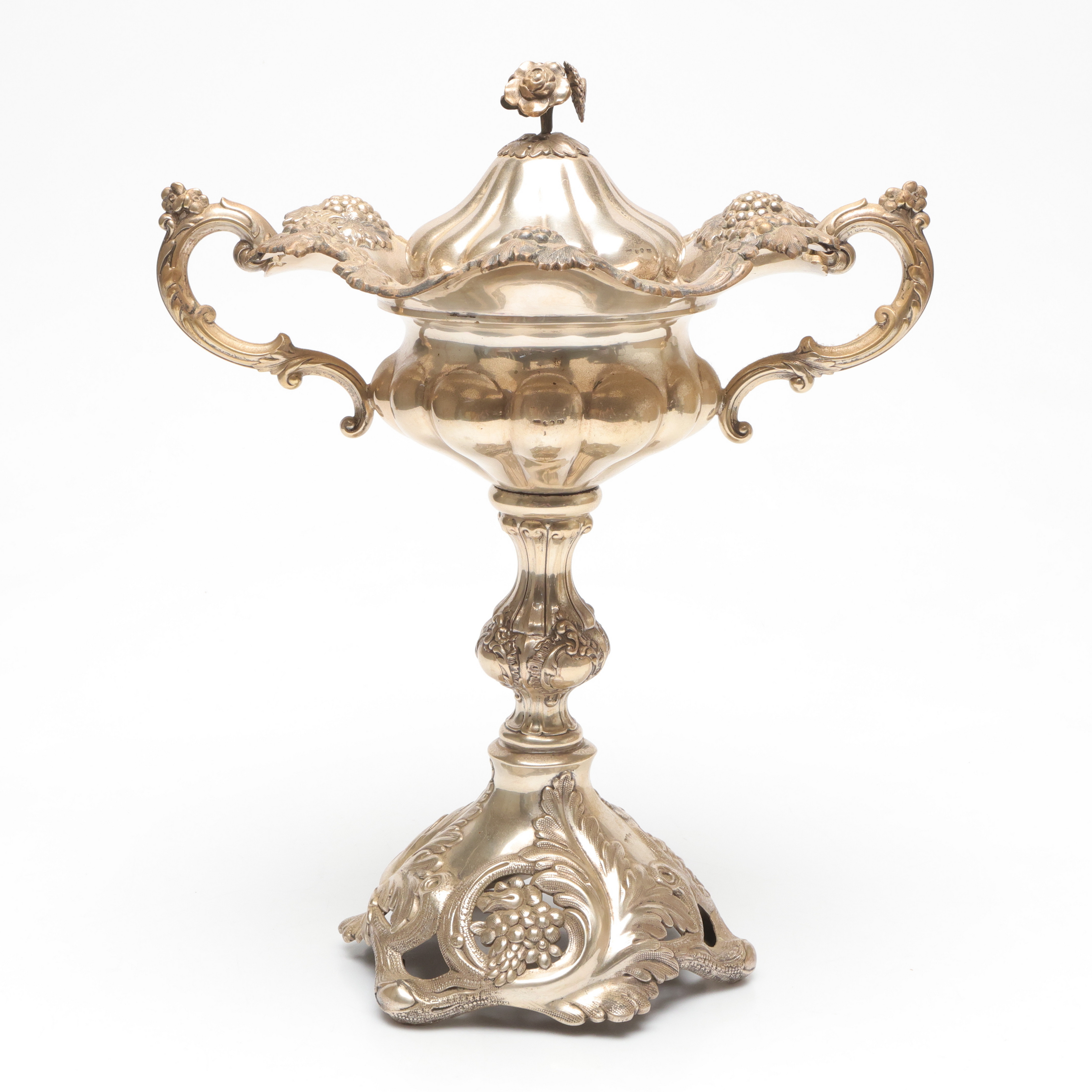 SOCKERSKÅL med LOCK, Silver, 1904, Stockholm, vikt cirka 1038 gram.