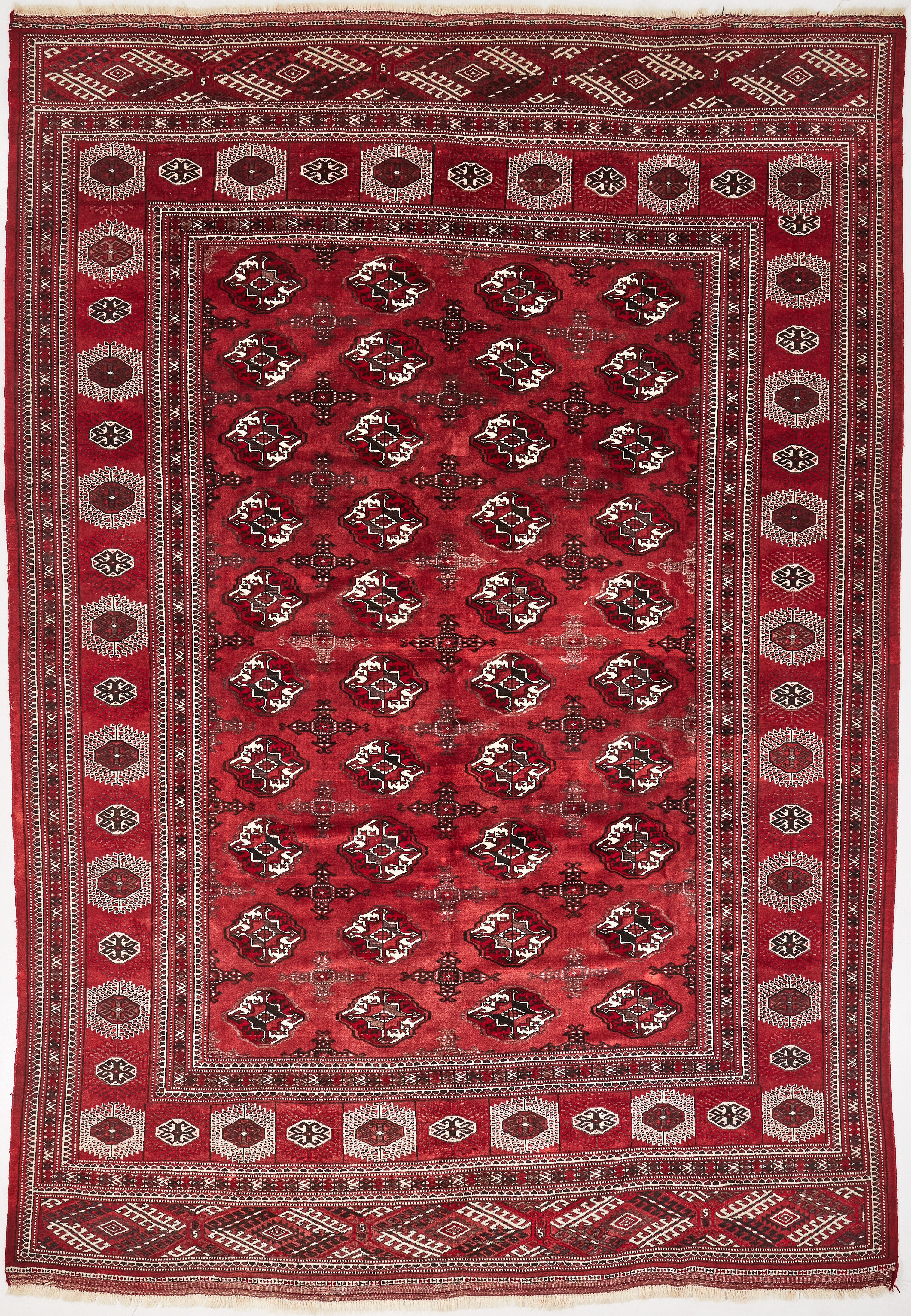 ORIENTMATTA, old, Turkmen, ca 263x384 cm.
