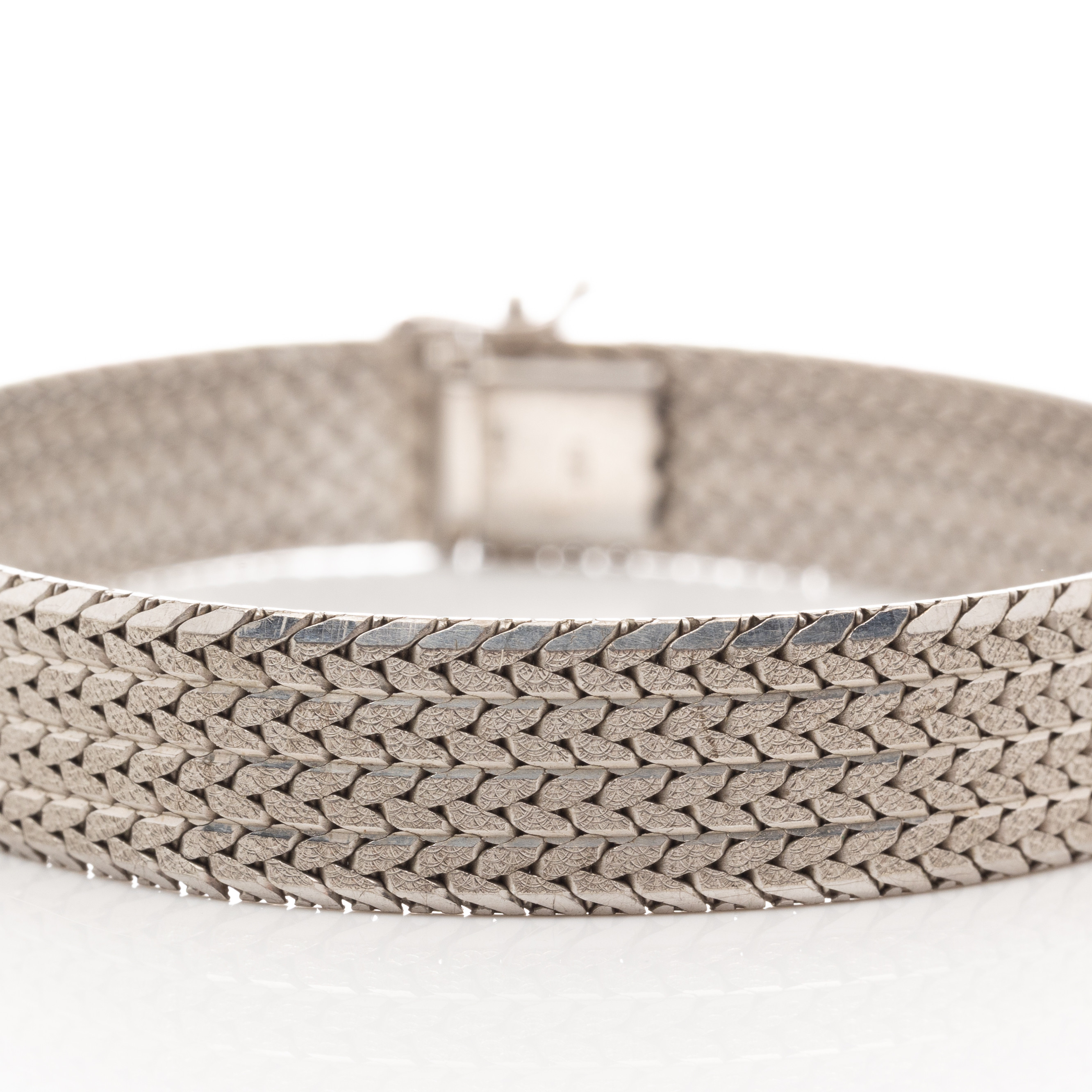 ARMBAND, Silver.