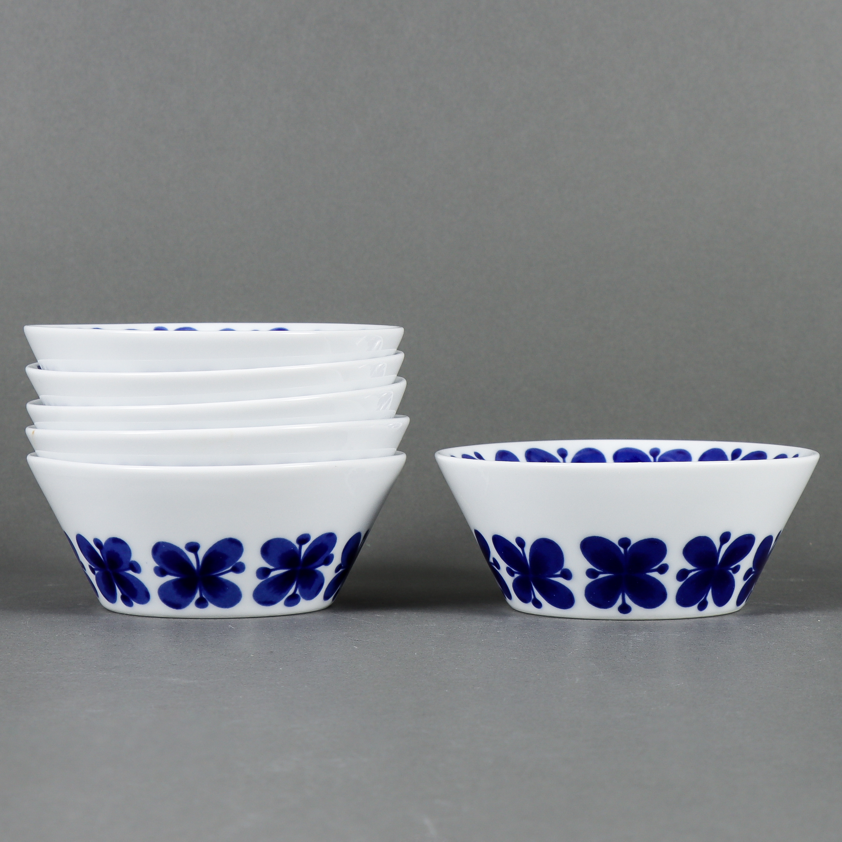 MARIANNE WESTMAN. Skålar 6 stycken, Rörstrand Mona Amie, modern tillverkning.