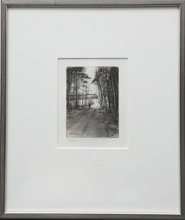 JAN LAGGAR. Skogsväg med figur, signerad och numrerad.