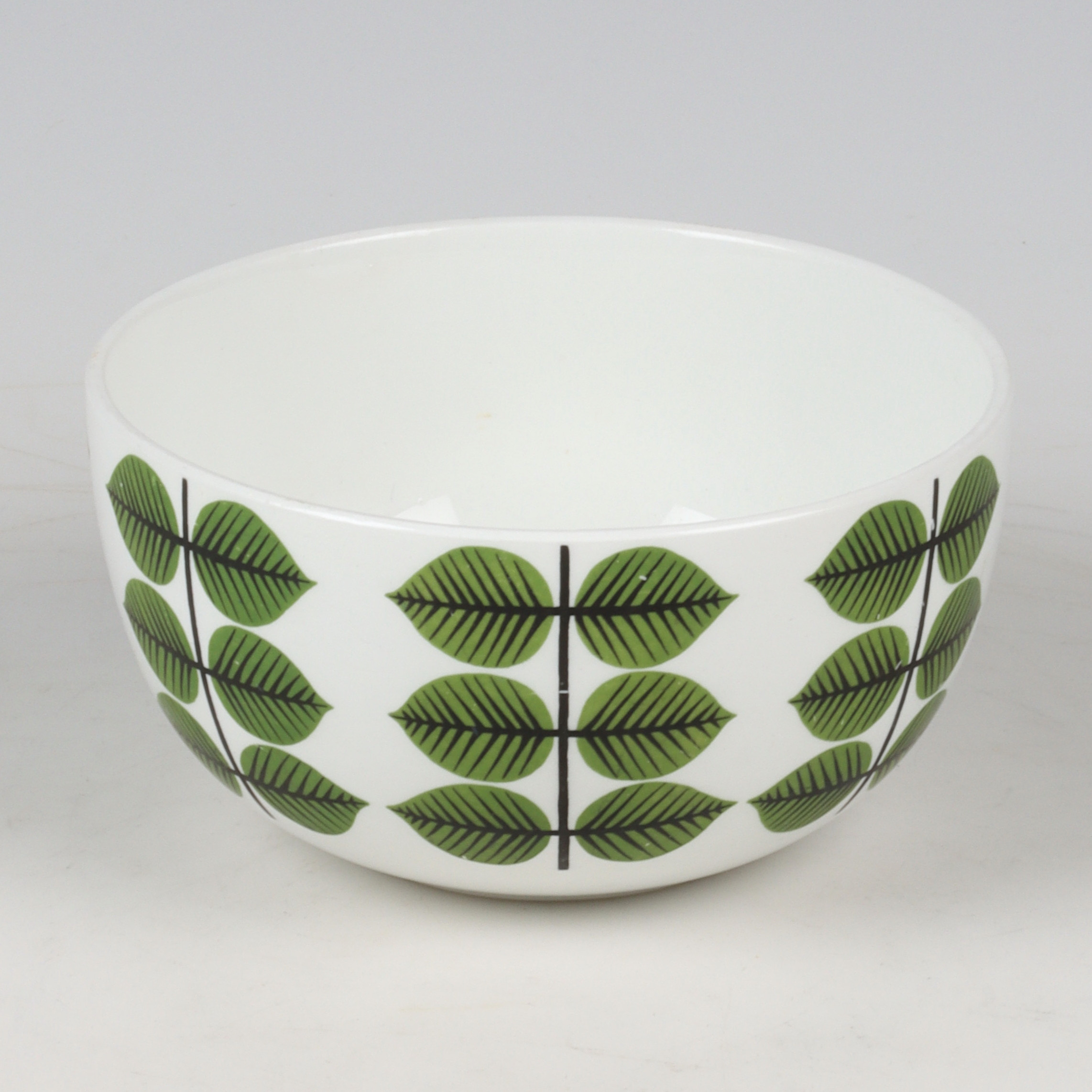 STIG LINDBERG. Skål, porslin, "Berså", Gustavsberg.