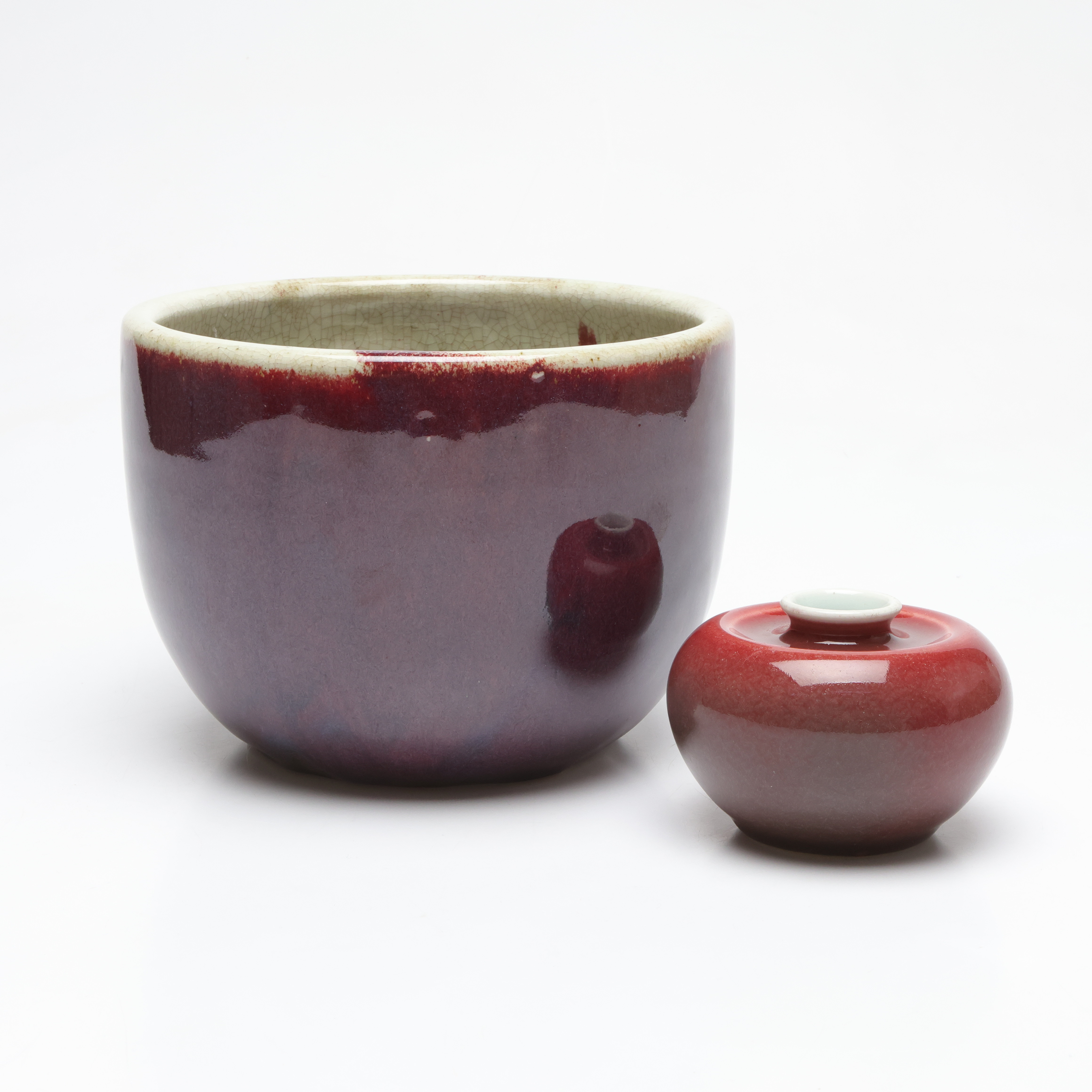 VAS samt SKÅL, porslin, oxblod, Kina.