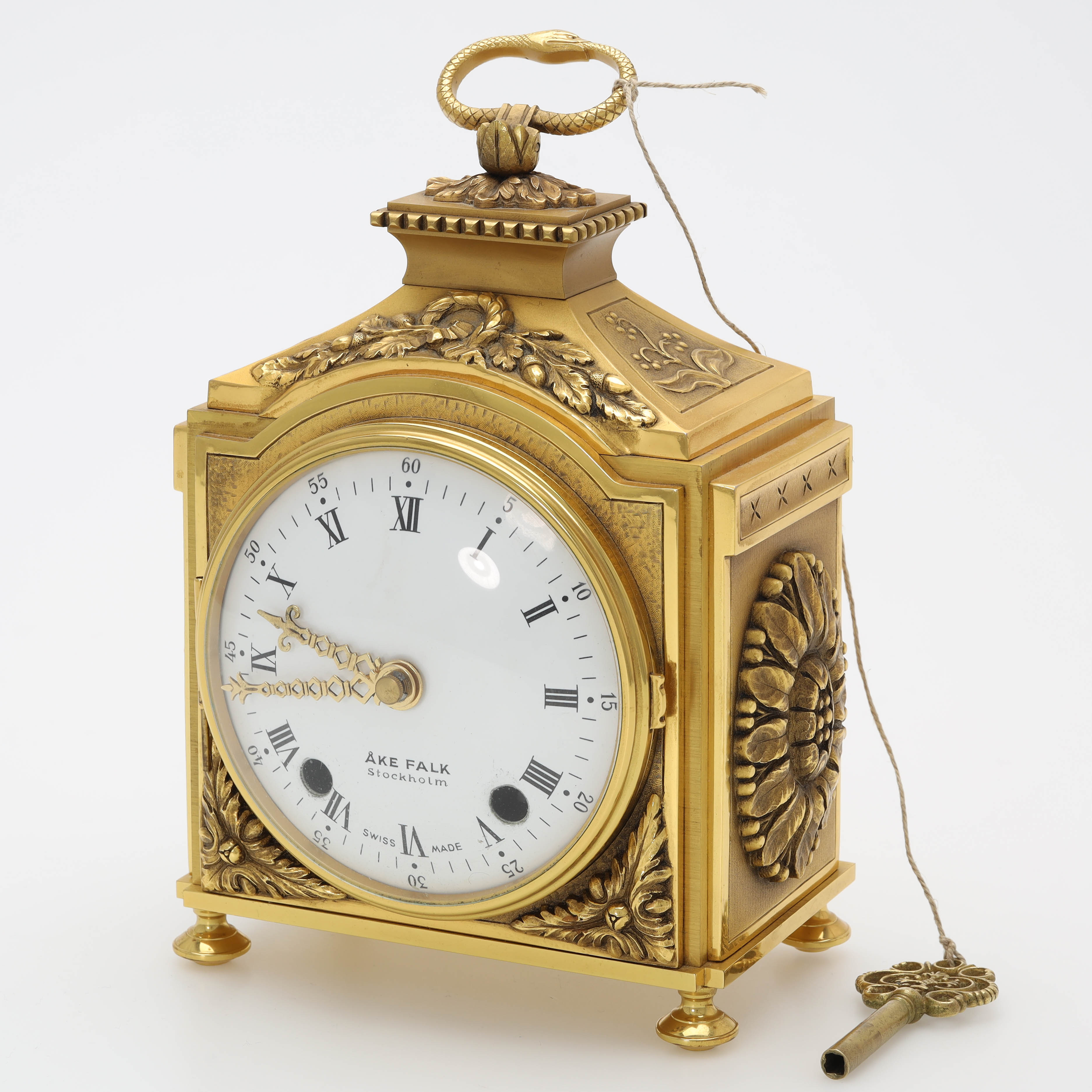 BORDSUR, mässing, Åke Falk, Stockholm, 1900-talets första hälft.