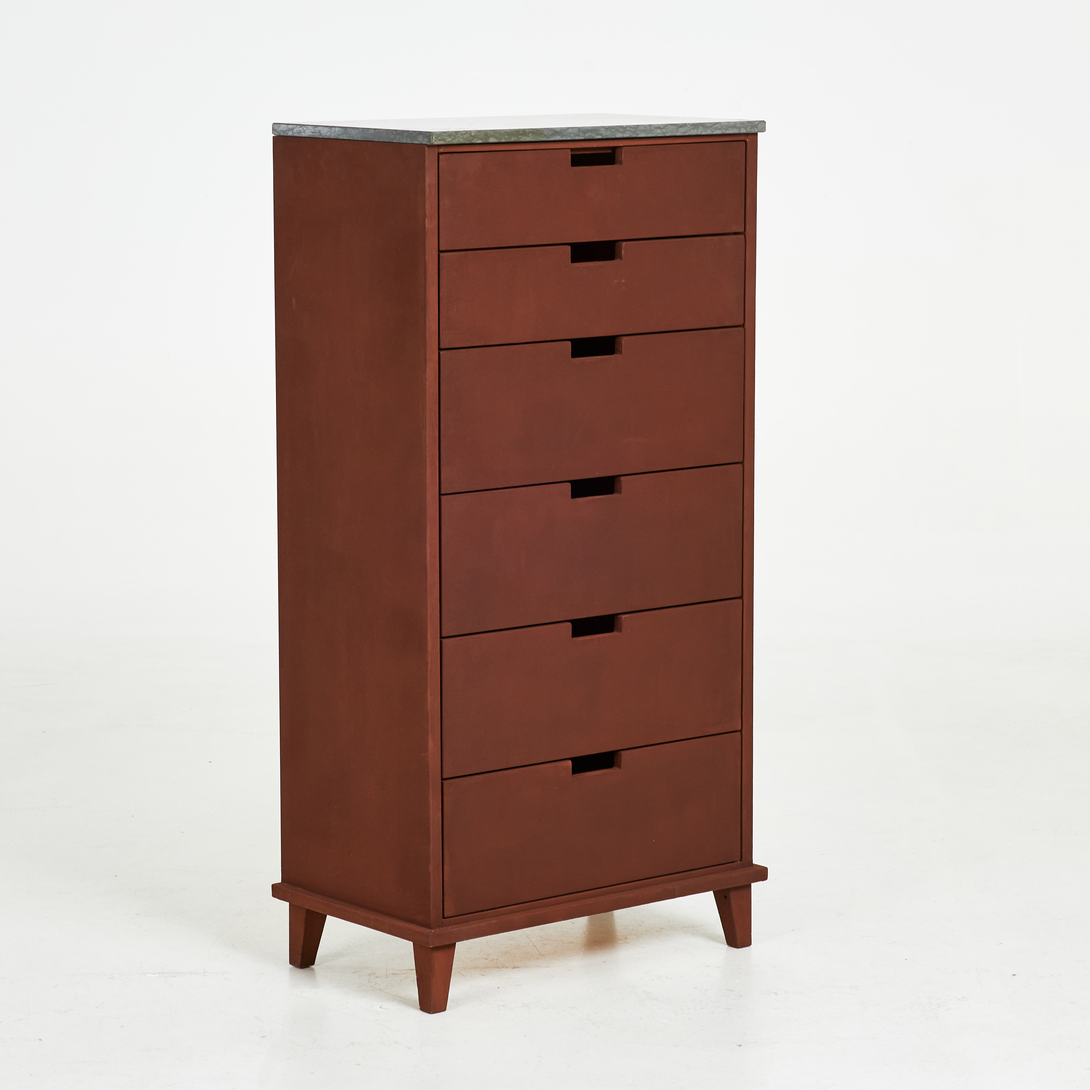 NIRVAN RICHTER. byrå, "Massiv", toppsiva i sten, 6 utdragslådor, Norrgavel, formgiven 2011, samtida tillverkning.