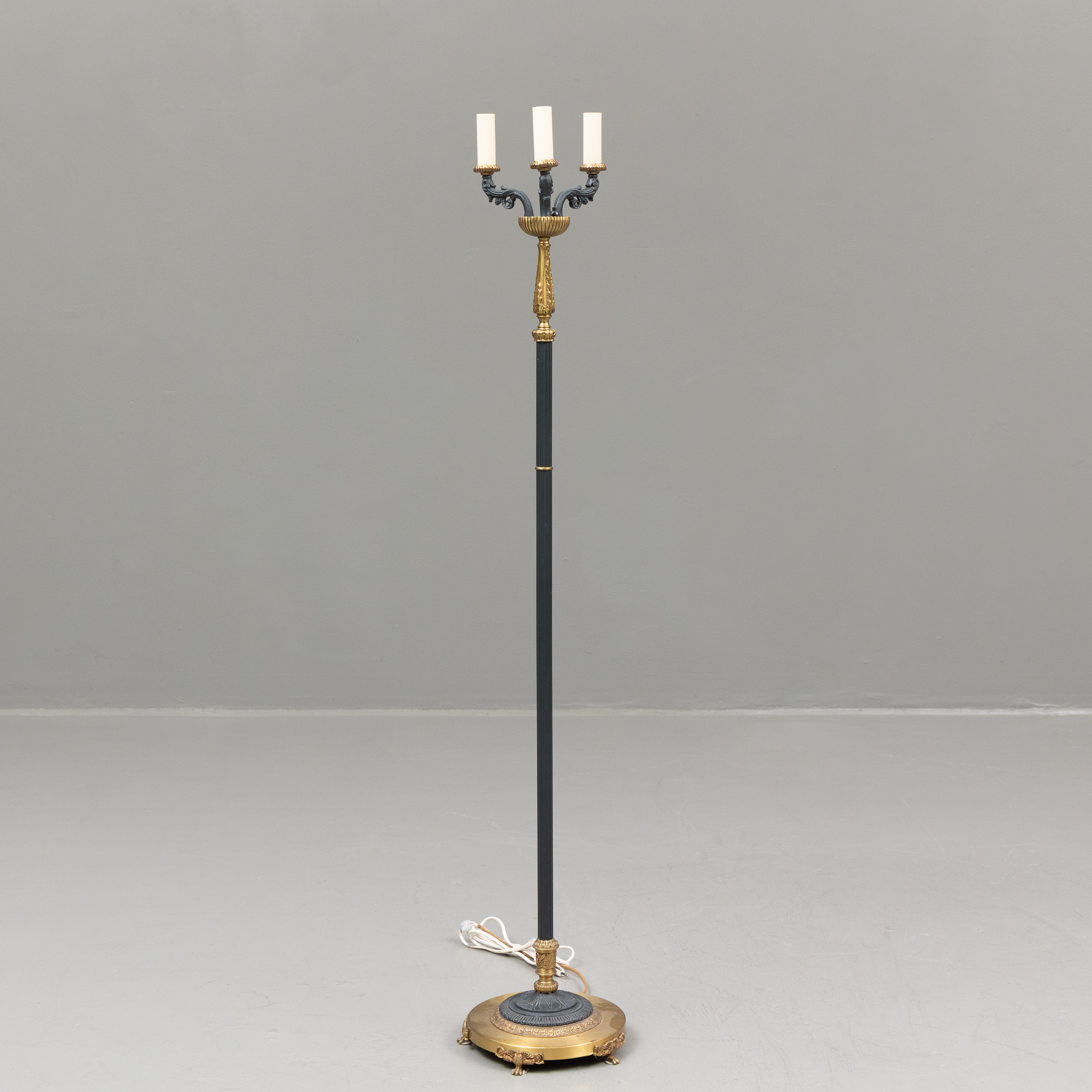 GOLVLAMPA, metall och mässing, Einar Bäckström, 1900-talets andra hälft.