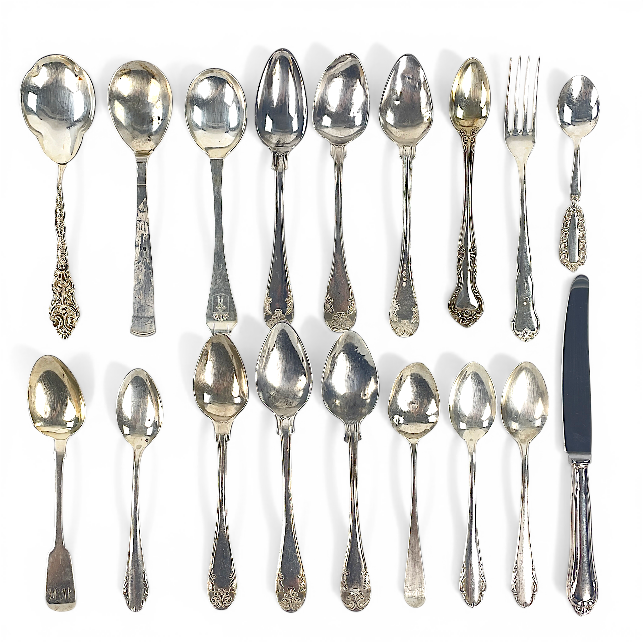BESTICK, silver, 18 delar bl a kaffe-/teskedar, 1800/1900-tal.