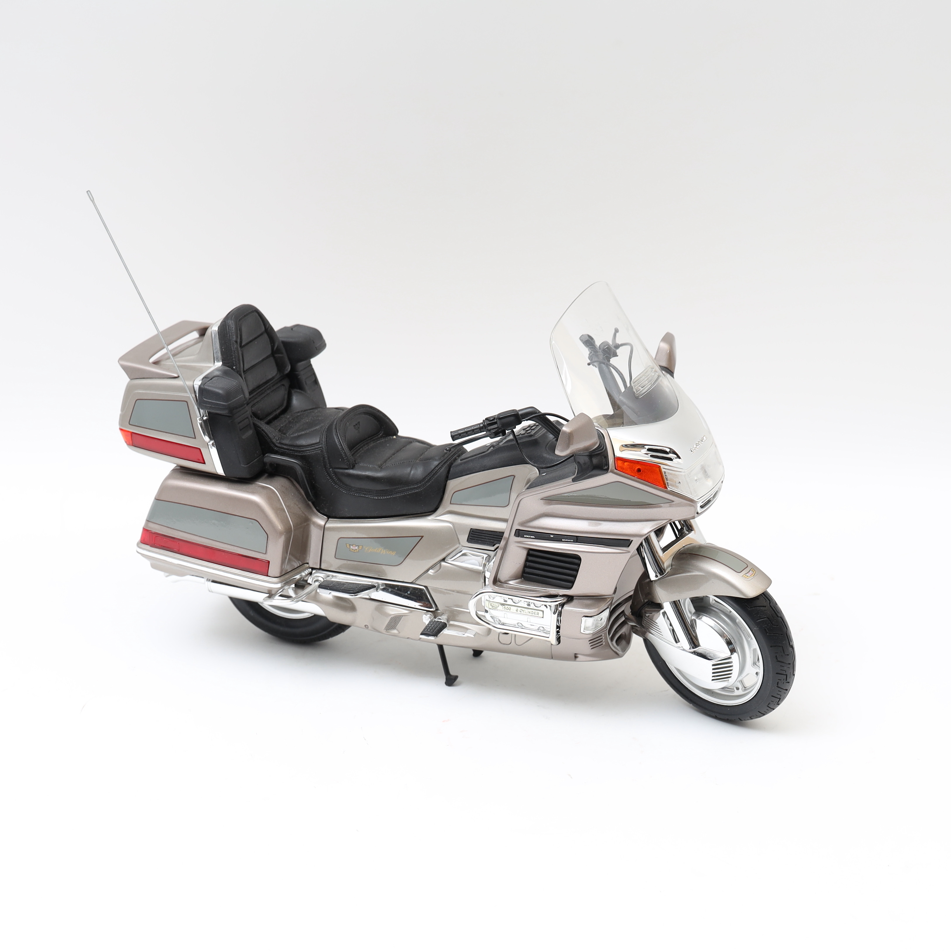 MODELL , motorcykel, Honda Goldwing.